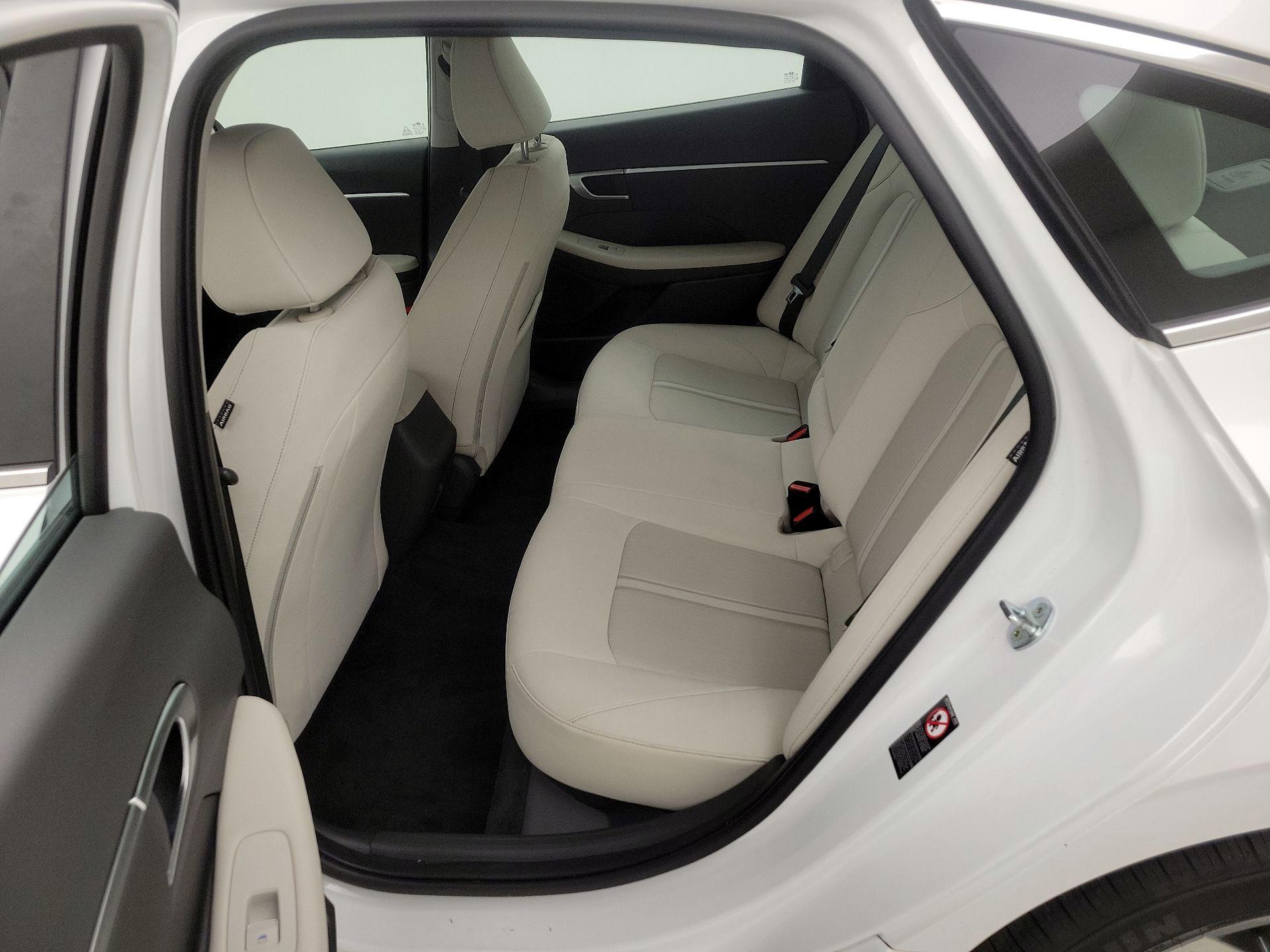 Thumbnail: 2022 Hyundai Sonata - 19