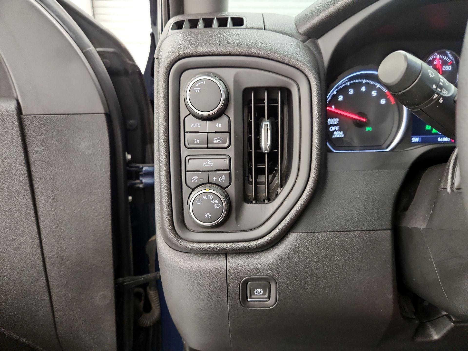 Thumbnail: 2022 Chevrolet Silverado 1500 - 13