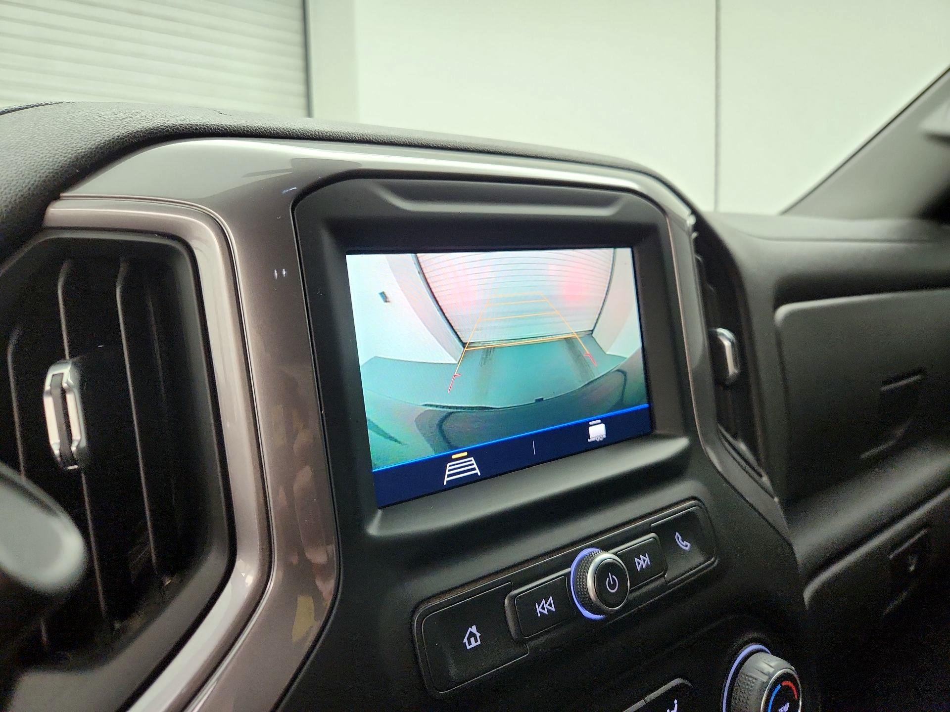 Thumbnail: 2022 Chevrolet Silverado 1500 - 14