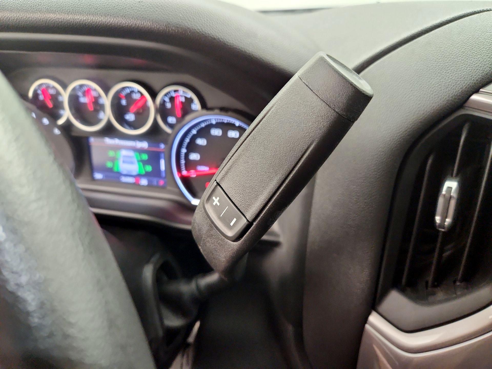 Thumbnail: 2022 Chevrolet Silverado 1500 - 17