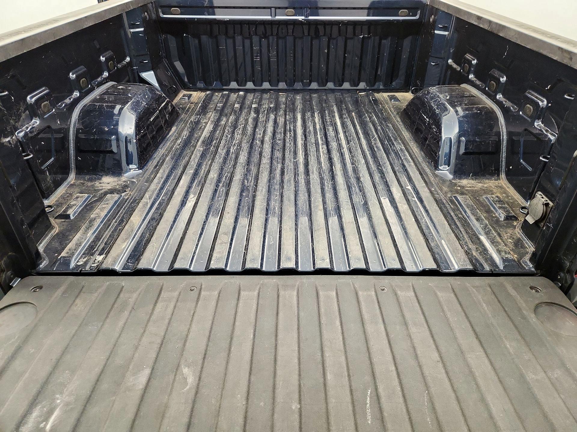 Thumbnail: 2022 Chevrolet Silverado 1500 - 20