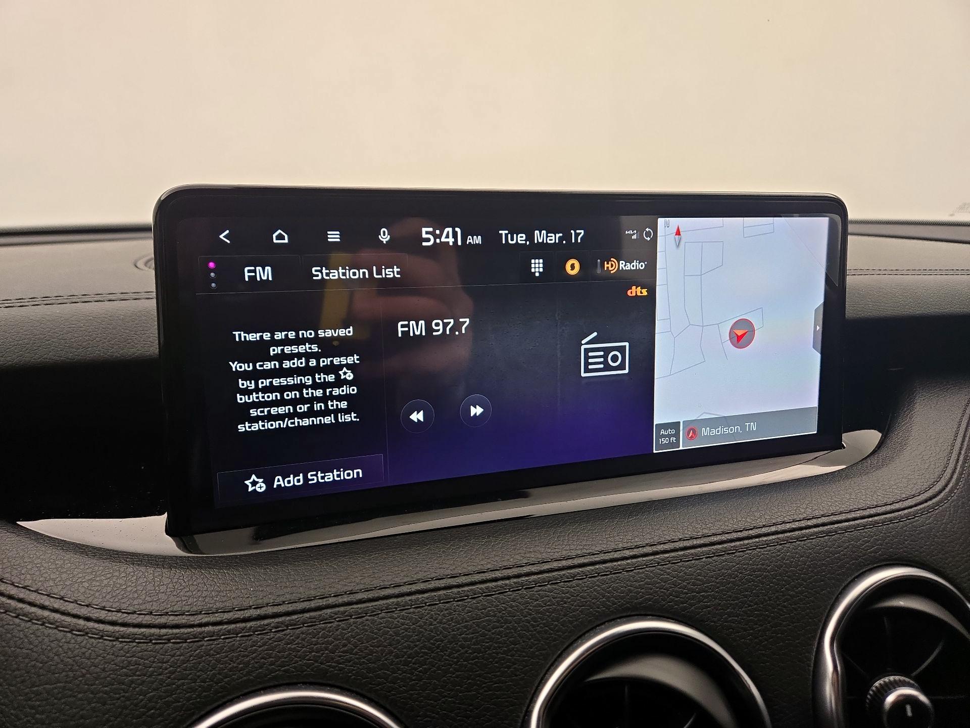 Thumbnail: 2023 Kia Stinger - 16