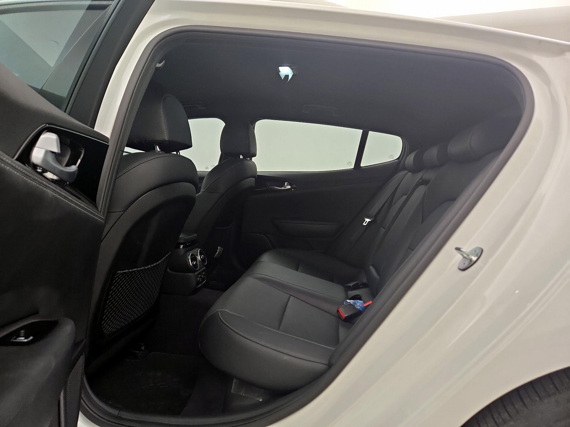 Thumbnail: 2023 Kia Stinger - 20