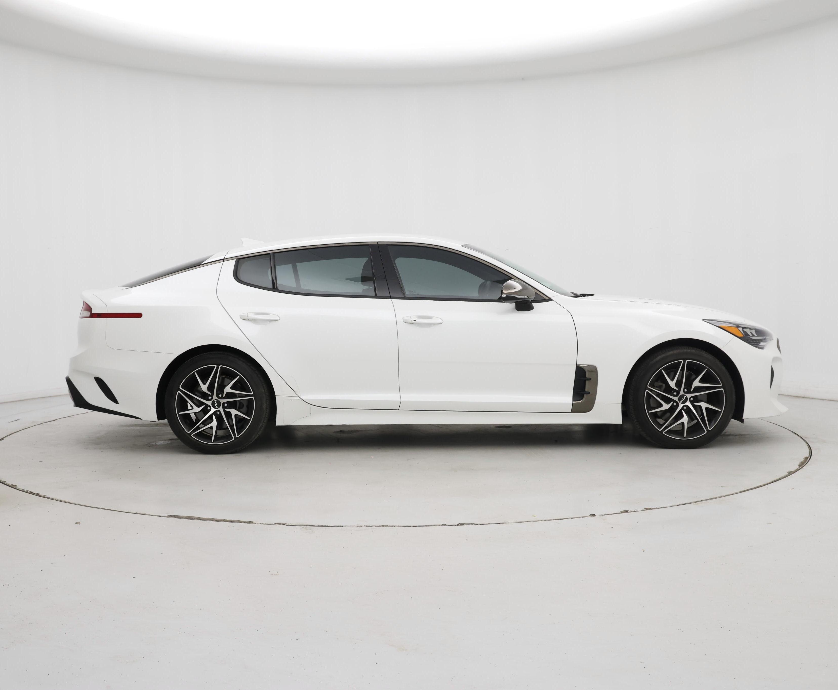 Thumbnail: 2023 Kia Stinger - 7