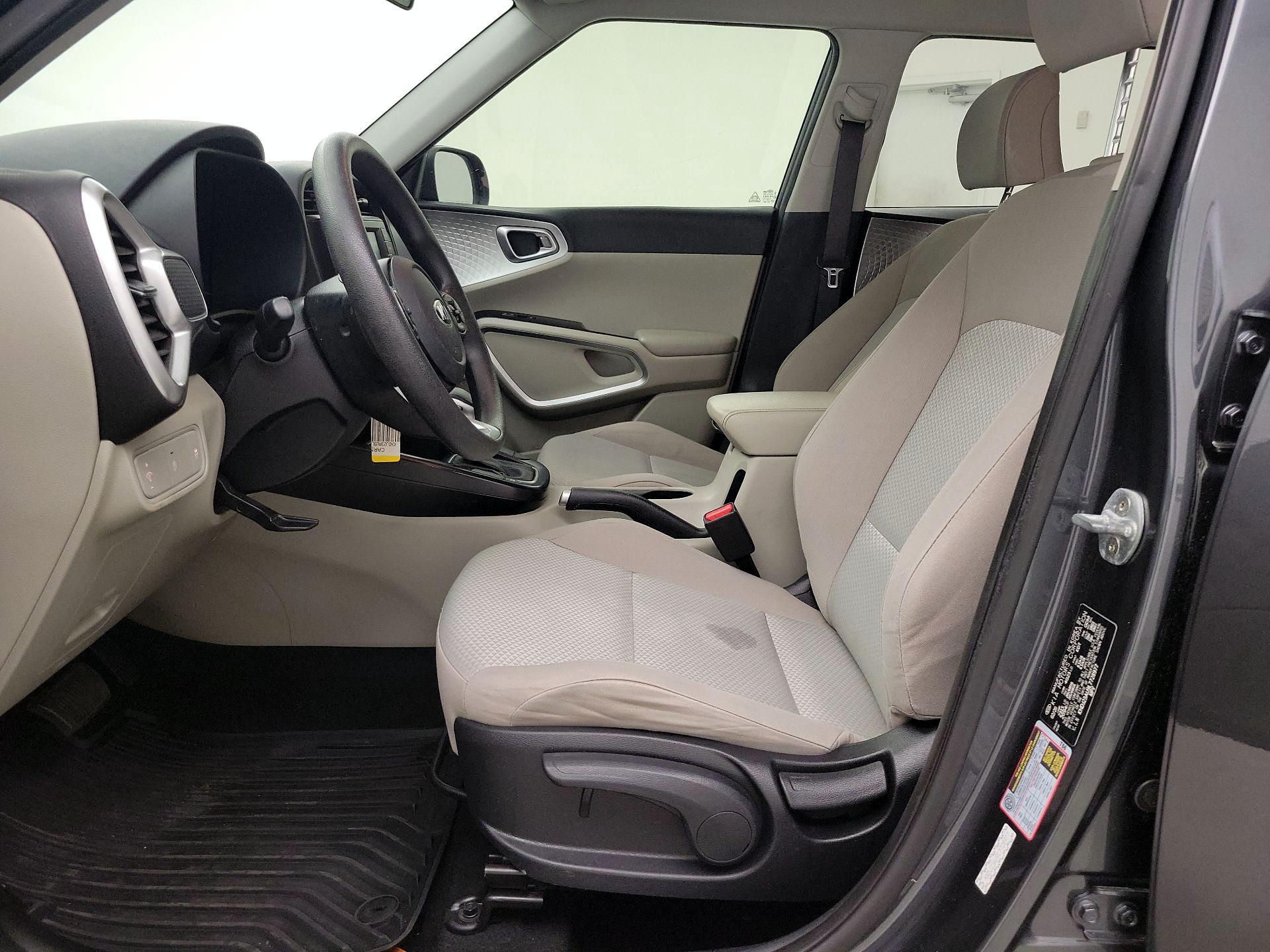 Thumbnail: 2020 Kia Soul - 11