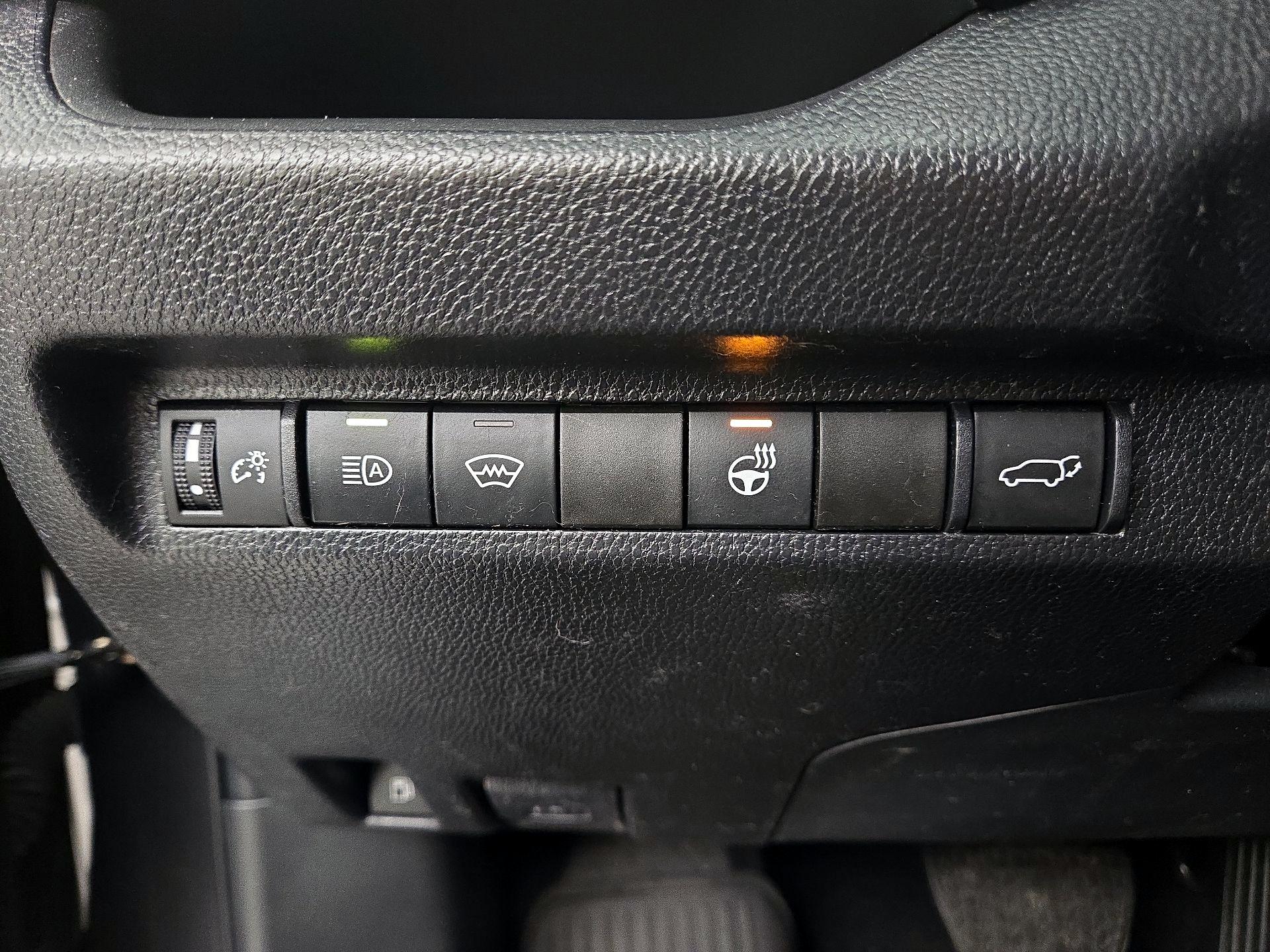 Thumbnail: 2023 Toyota RAV4 - 13