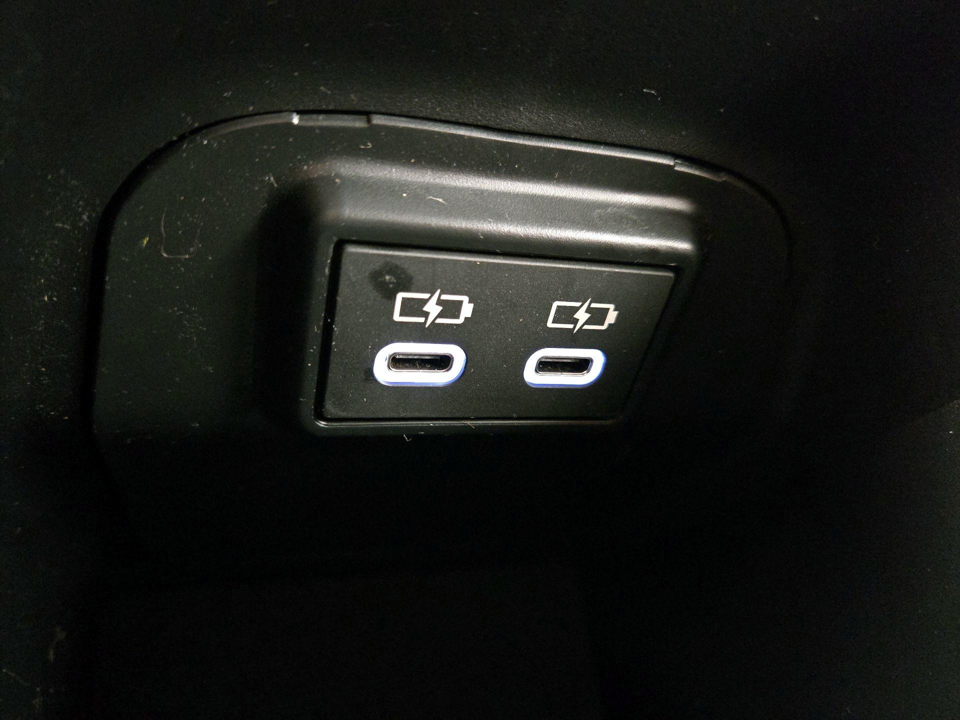 Thumbnail: 2023 Toyota RAV4 - 18