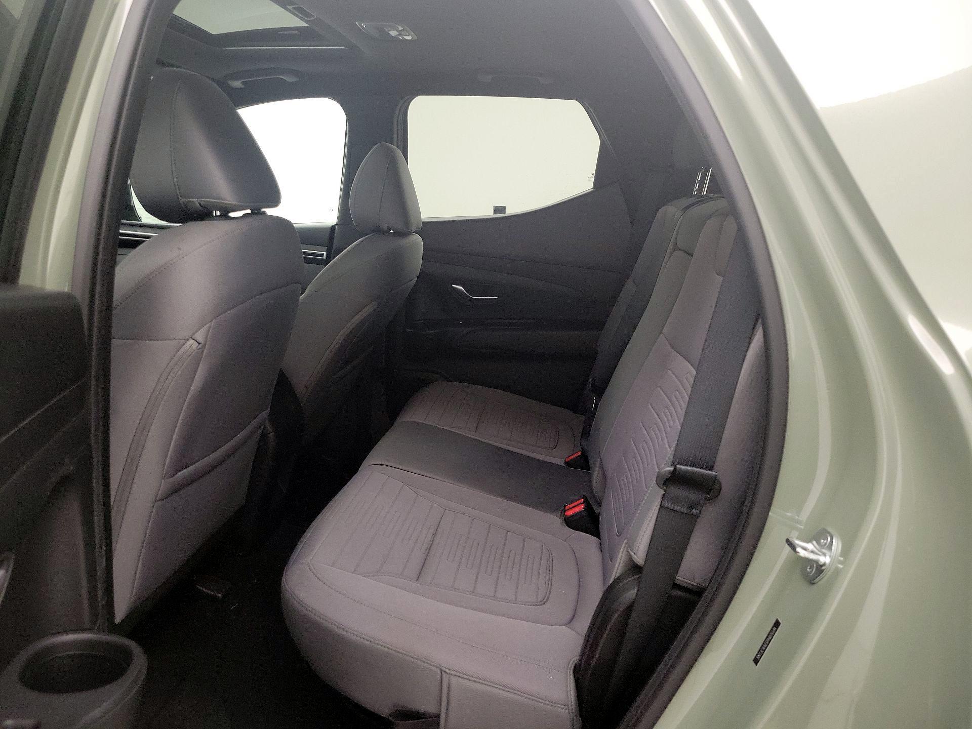 Thumbnail: 2023 Hyundai Santa Cruz - 20