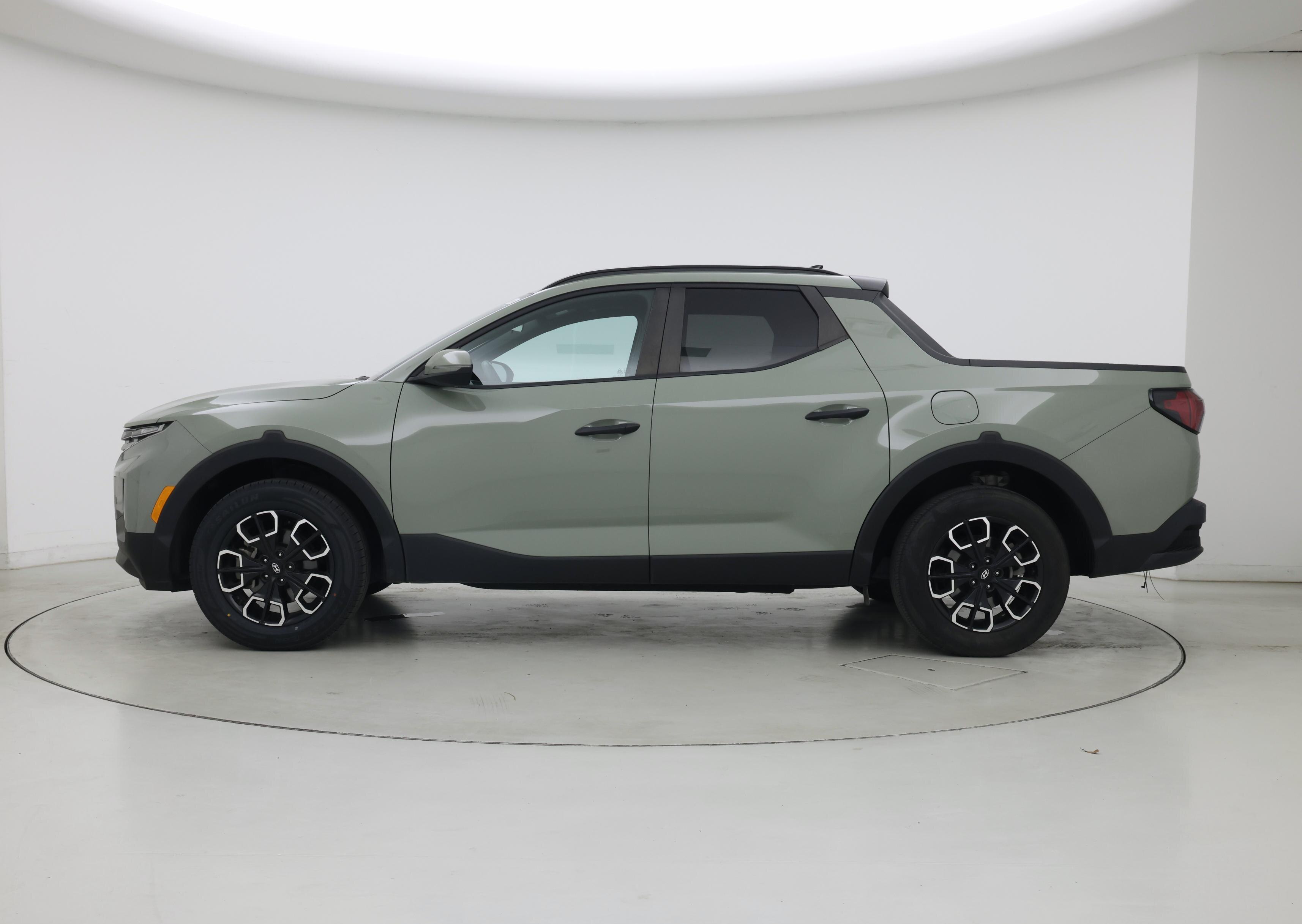 Thumbnail: 2023 Hyundai Santa Cruz - 3