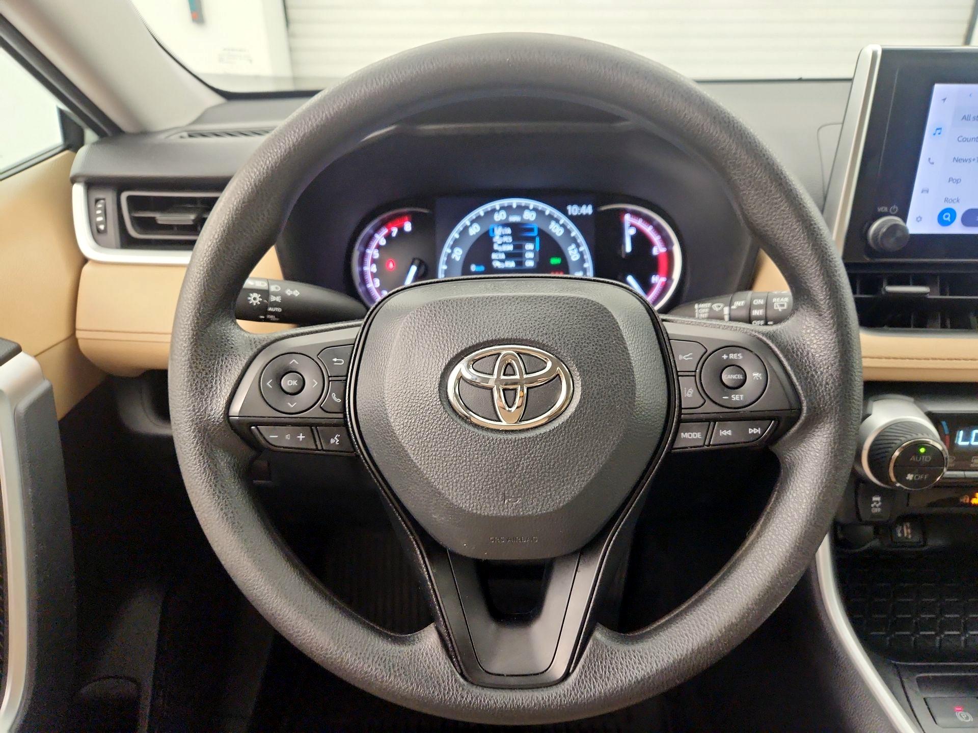 Thumbnail: 2023 Toyota RAV4 - 10