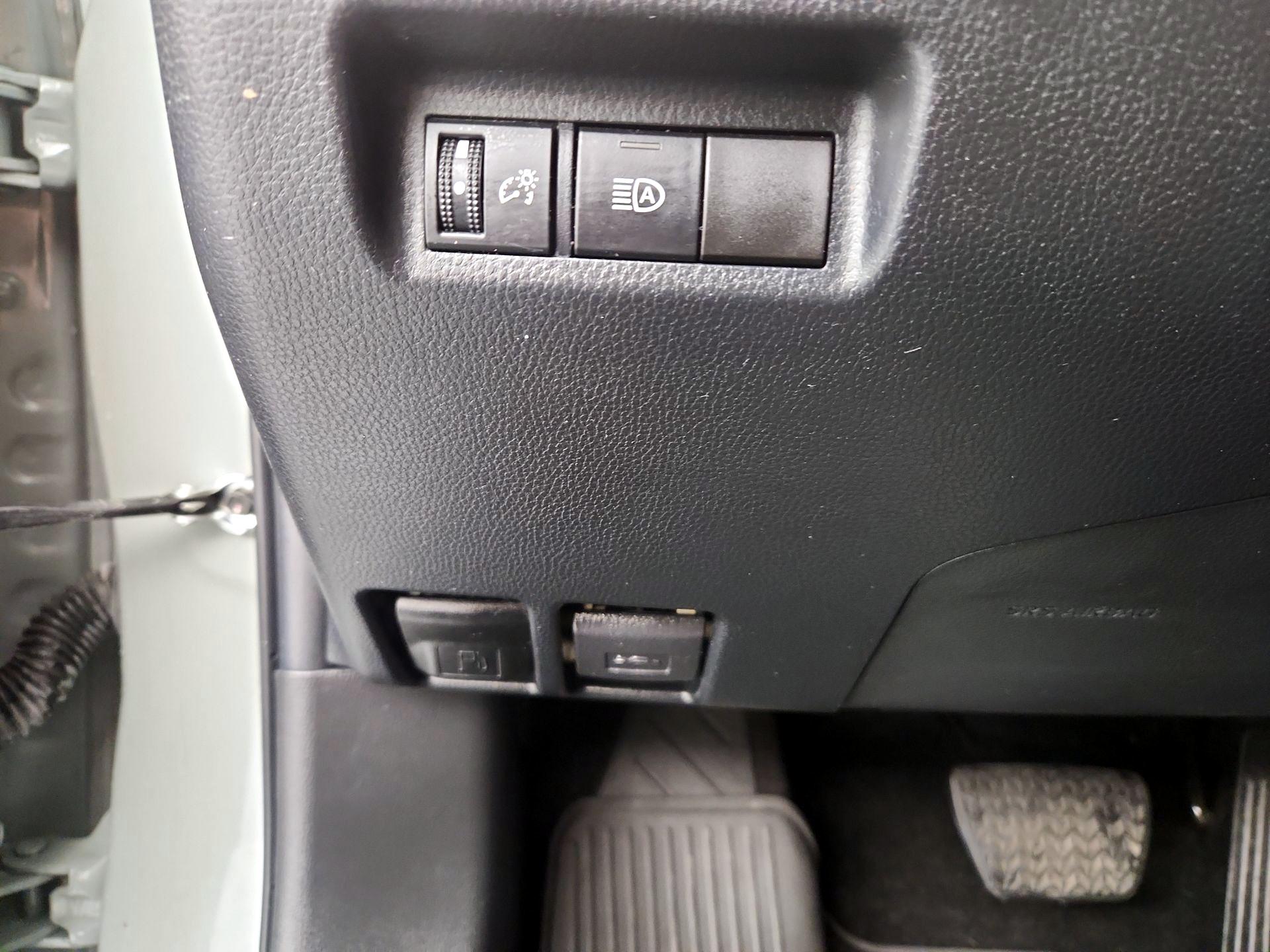 Thumbnail: 2023 Toyota RAV4 - 13