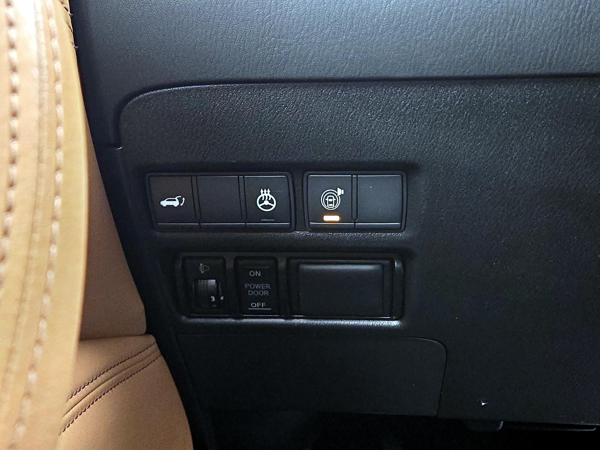 Thumbnail: 2018 Nissan Armada - 13