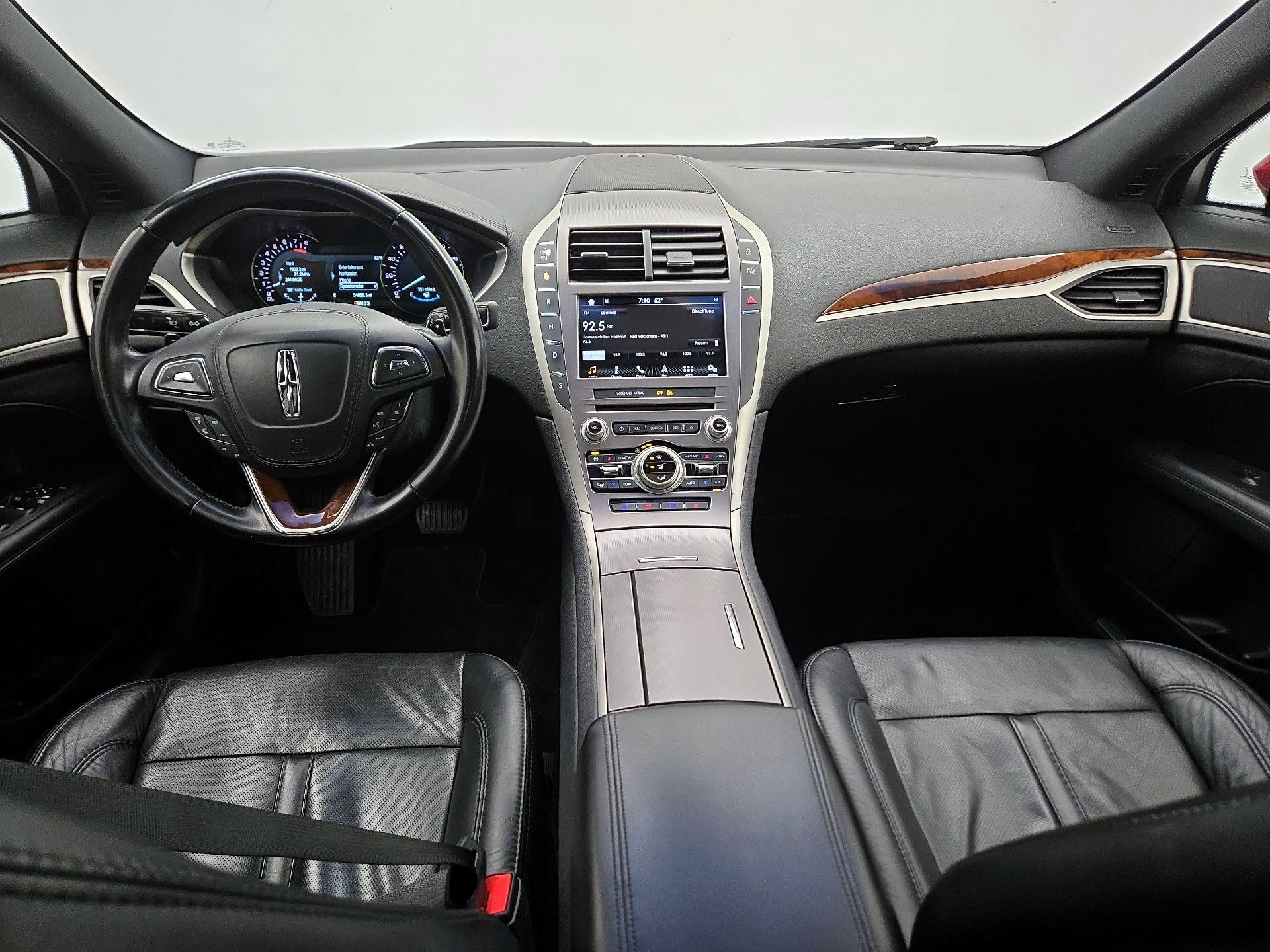 Thumbnail: 2017 Lincoln MKZ - 9