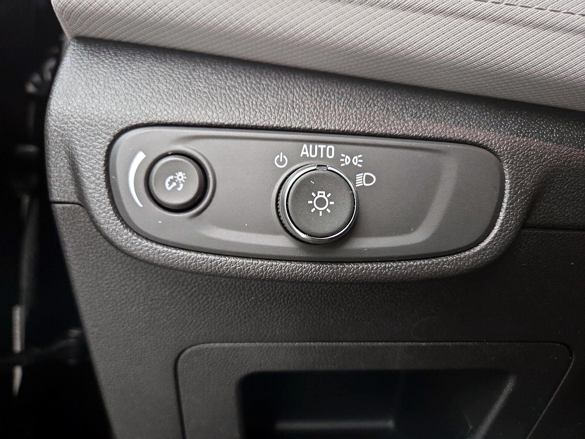 Thumbnail: 2024 Chevrolet TrailBlazer - 13