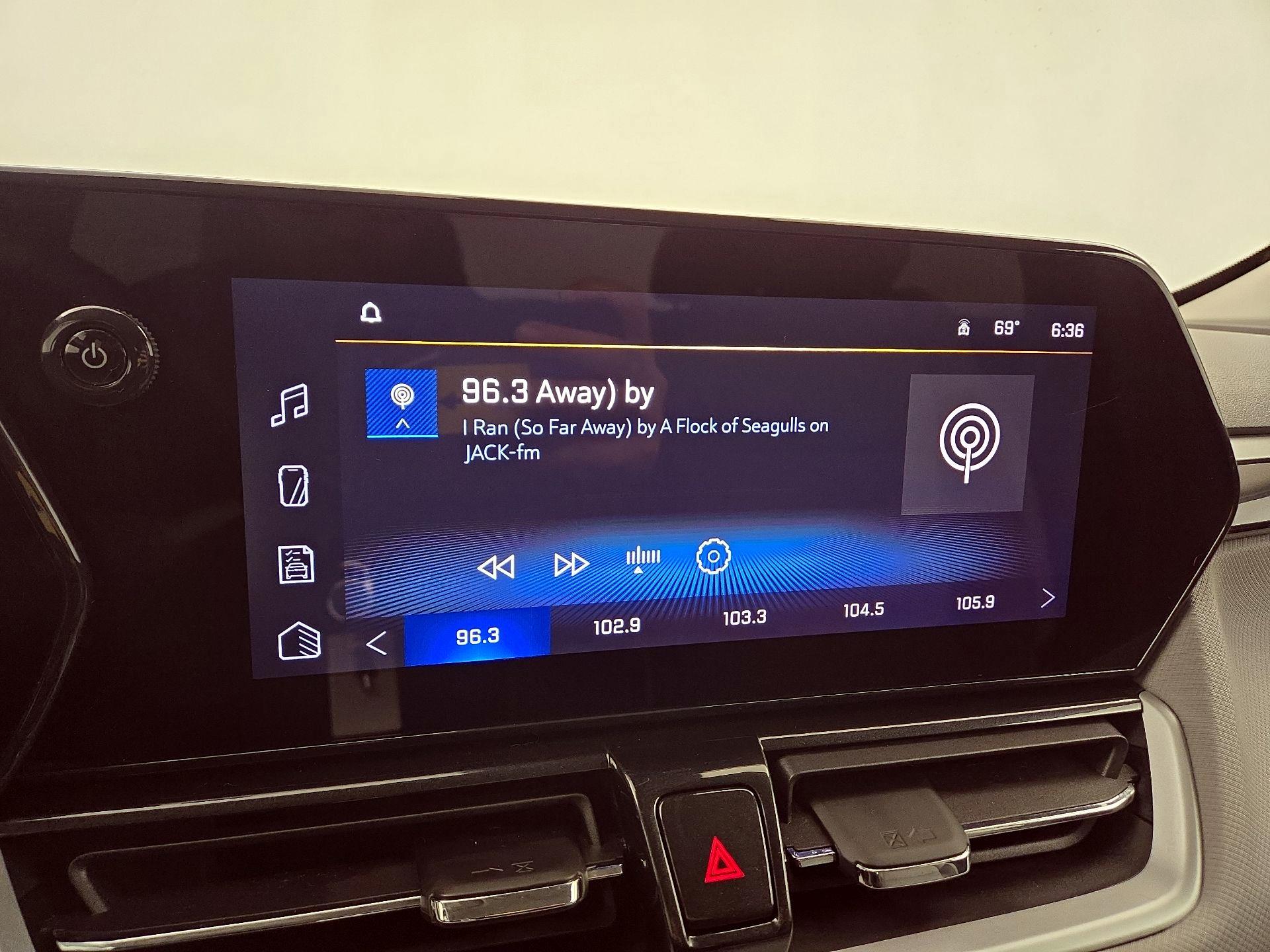 Thumbnail: 2024 Chevrolet TrailBlazer - 15