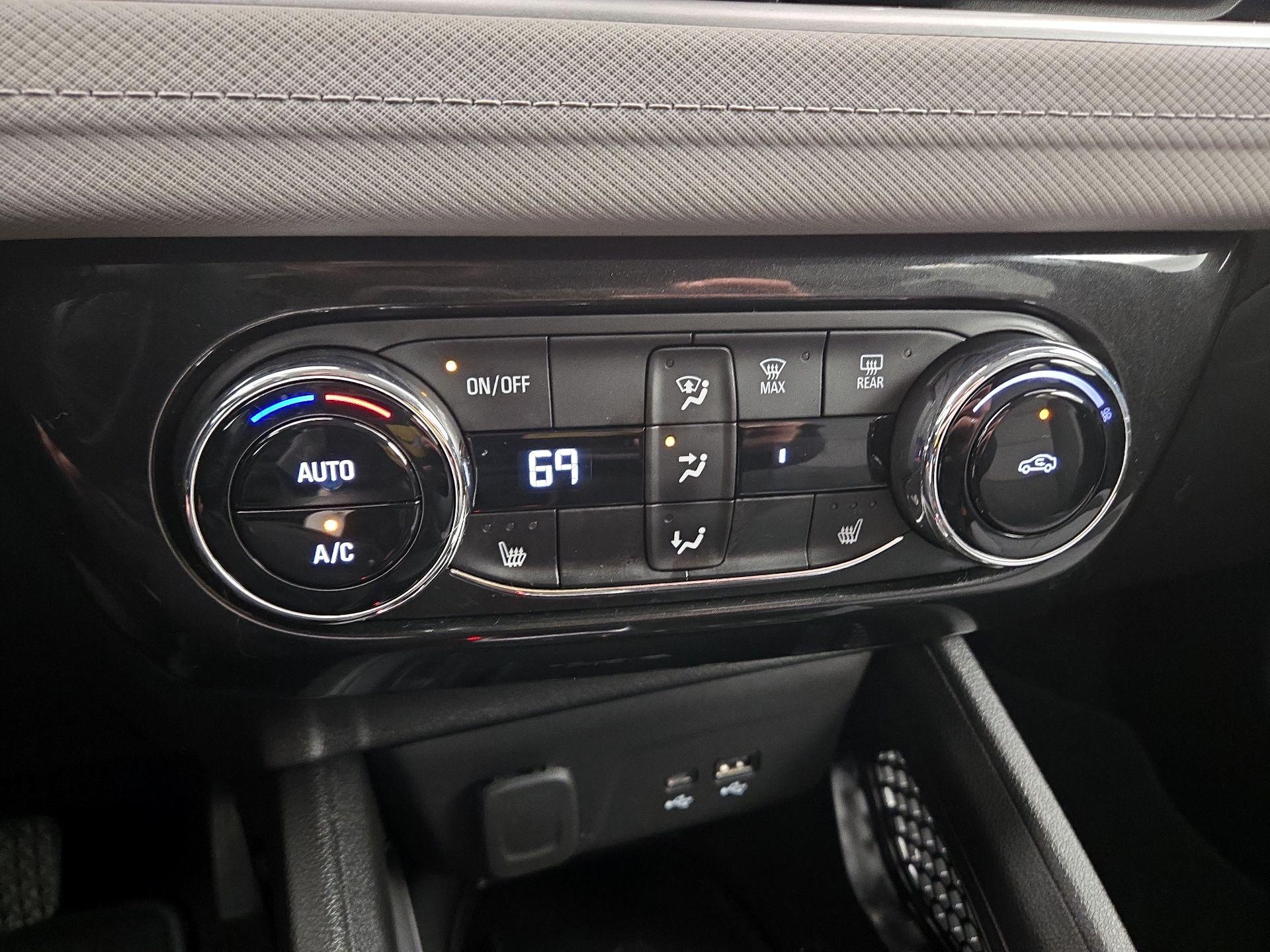 Thumbnail: 2024 Chevrolet TrailBlazer - 16