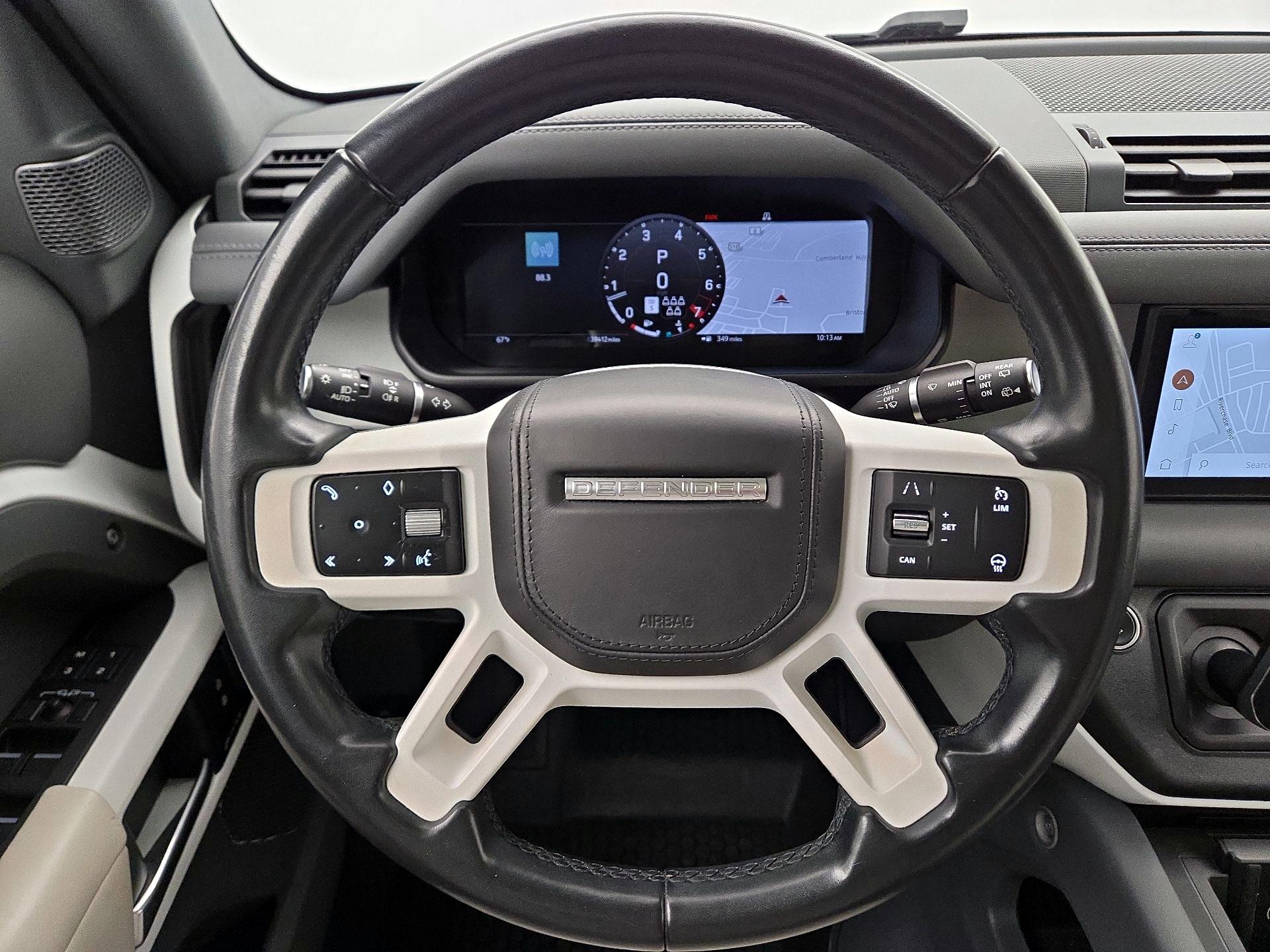 Thumbnail: 2023 Land Rover Defender - 10