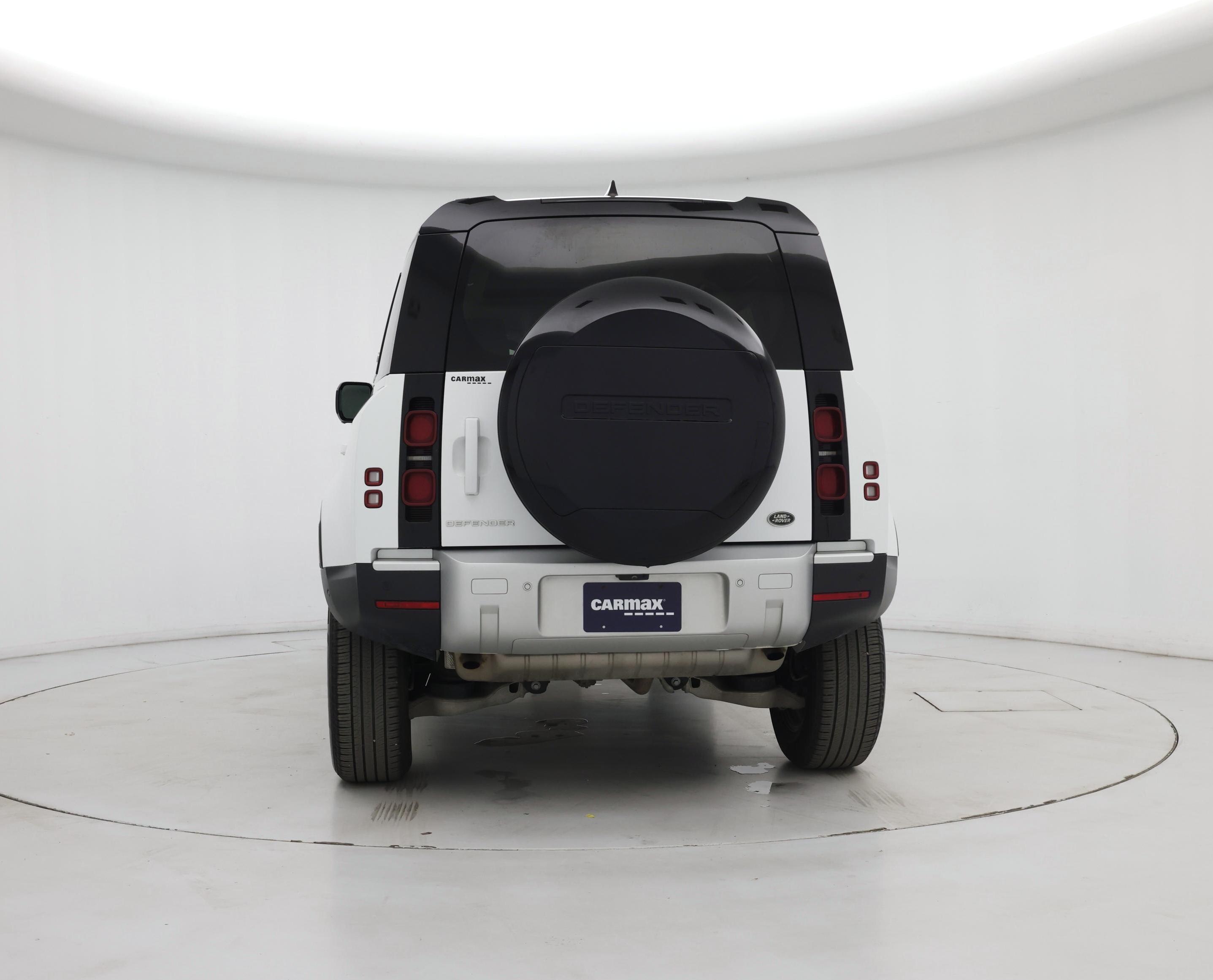 Thumbnail: 2023 Land Rover Defender - 6