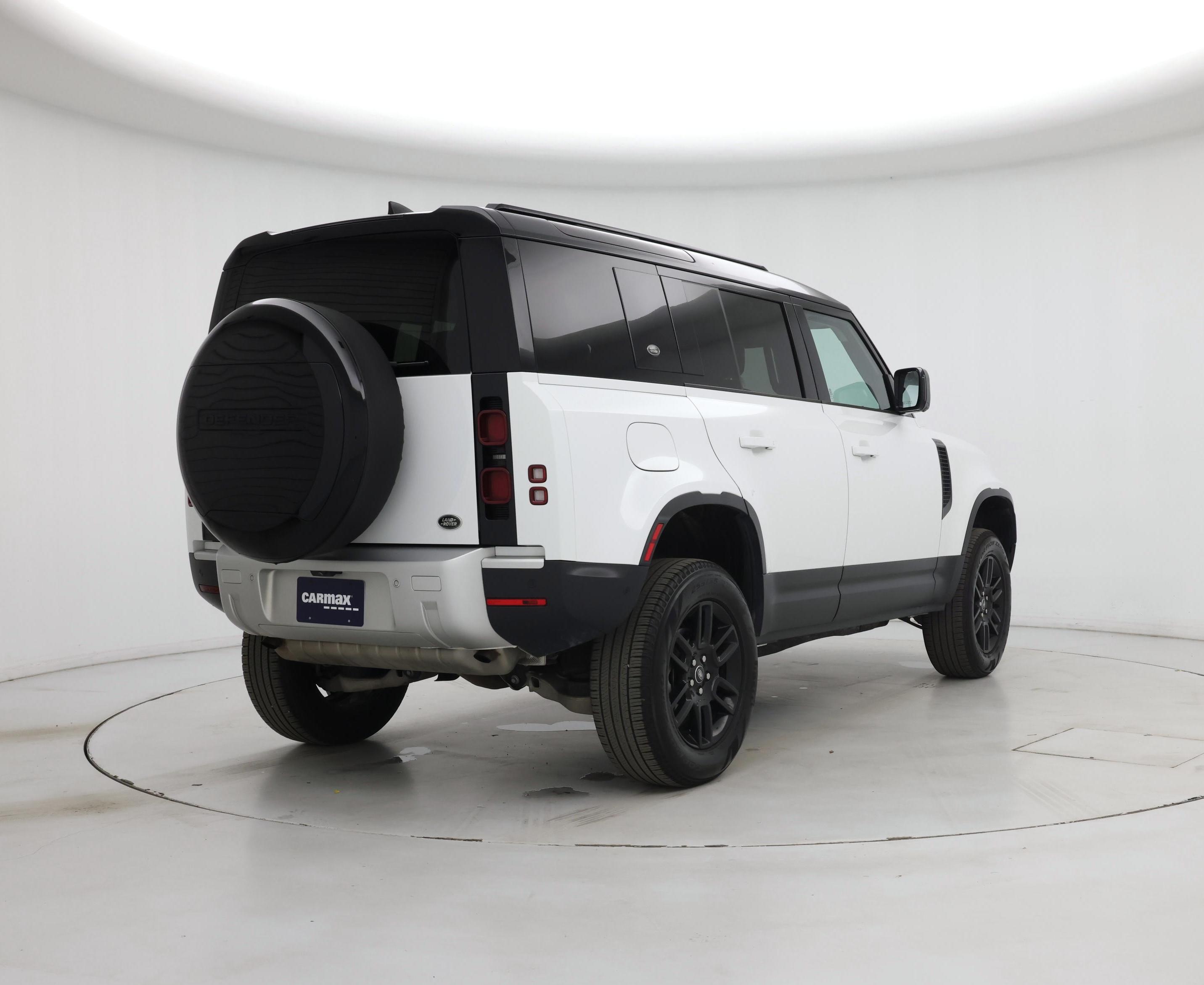 Thumbnail: 2023 Land Rover Defender - 8