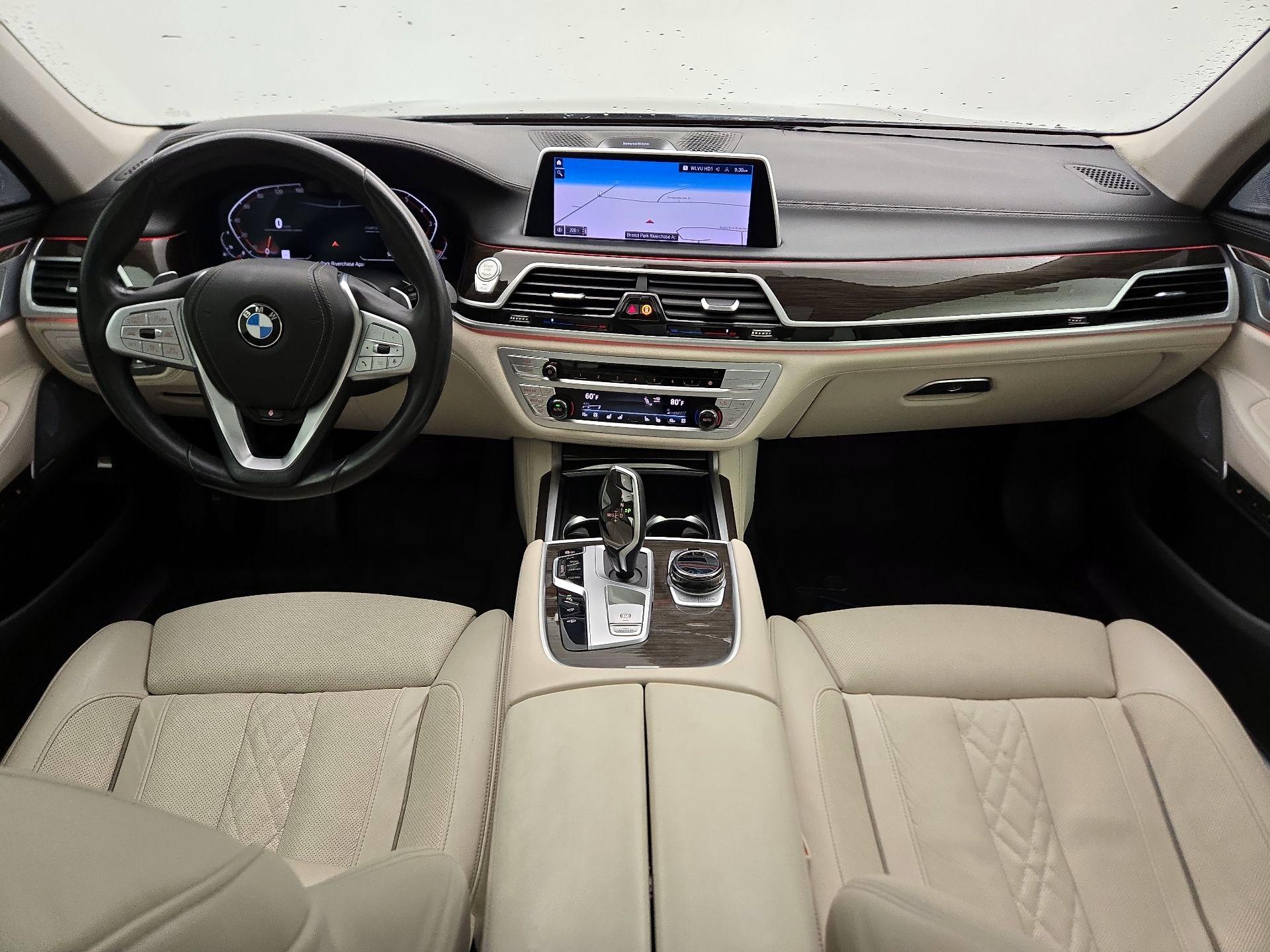Thumbnail: 2021 BMW 7 Series - 9