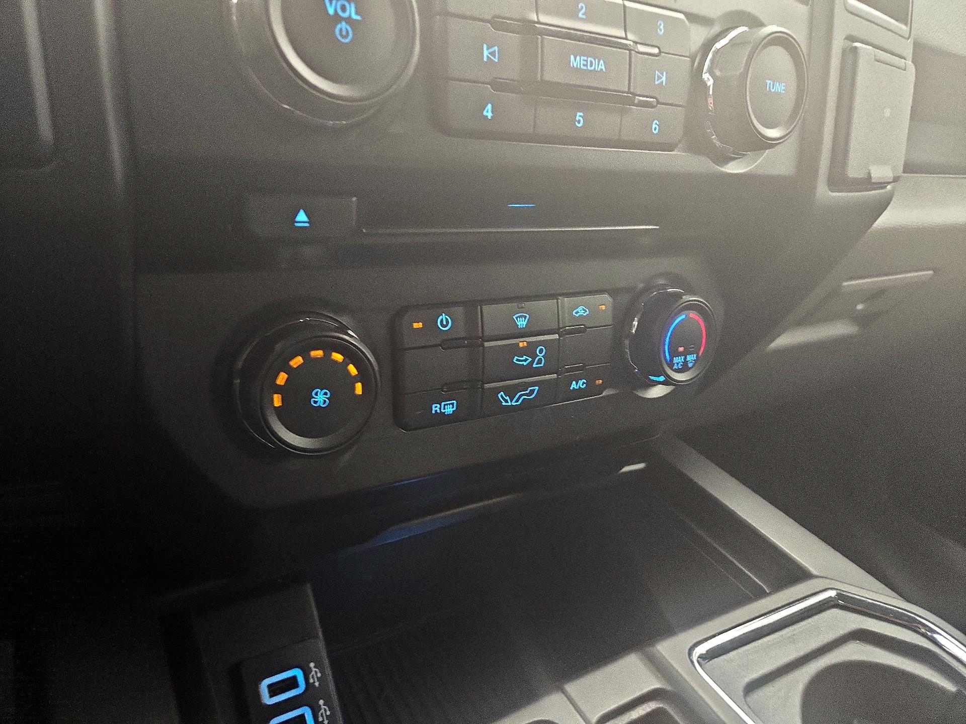 Thumbnail: 2018 Ford F-150 - 16