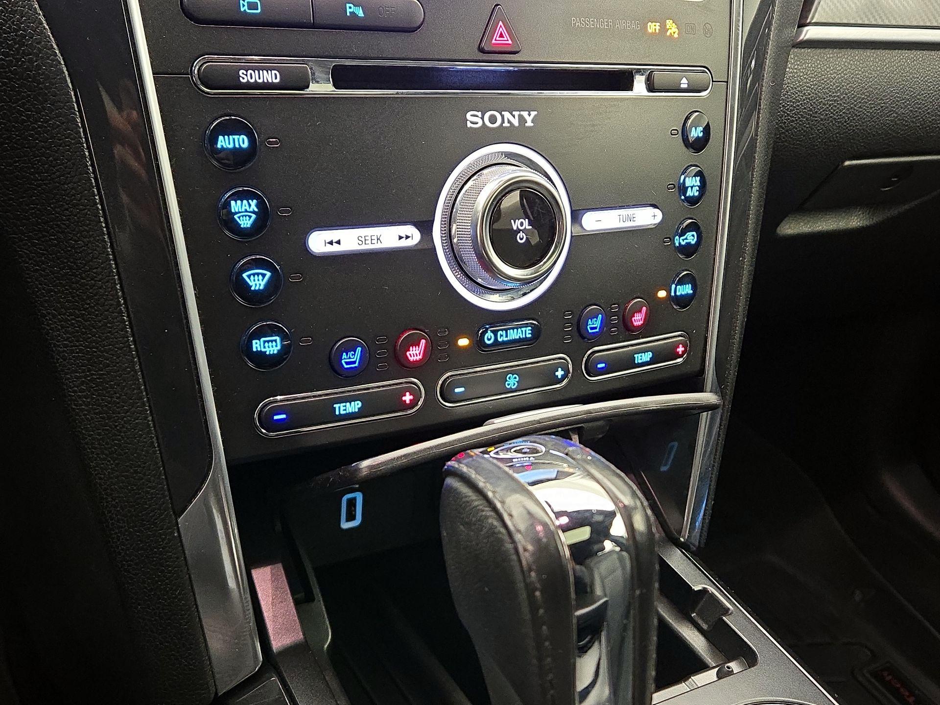 Thumbnail: 2018 Ford Explorer - 16