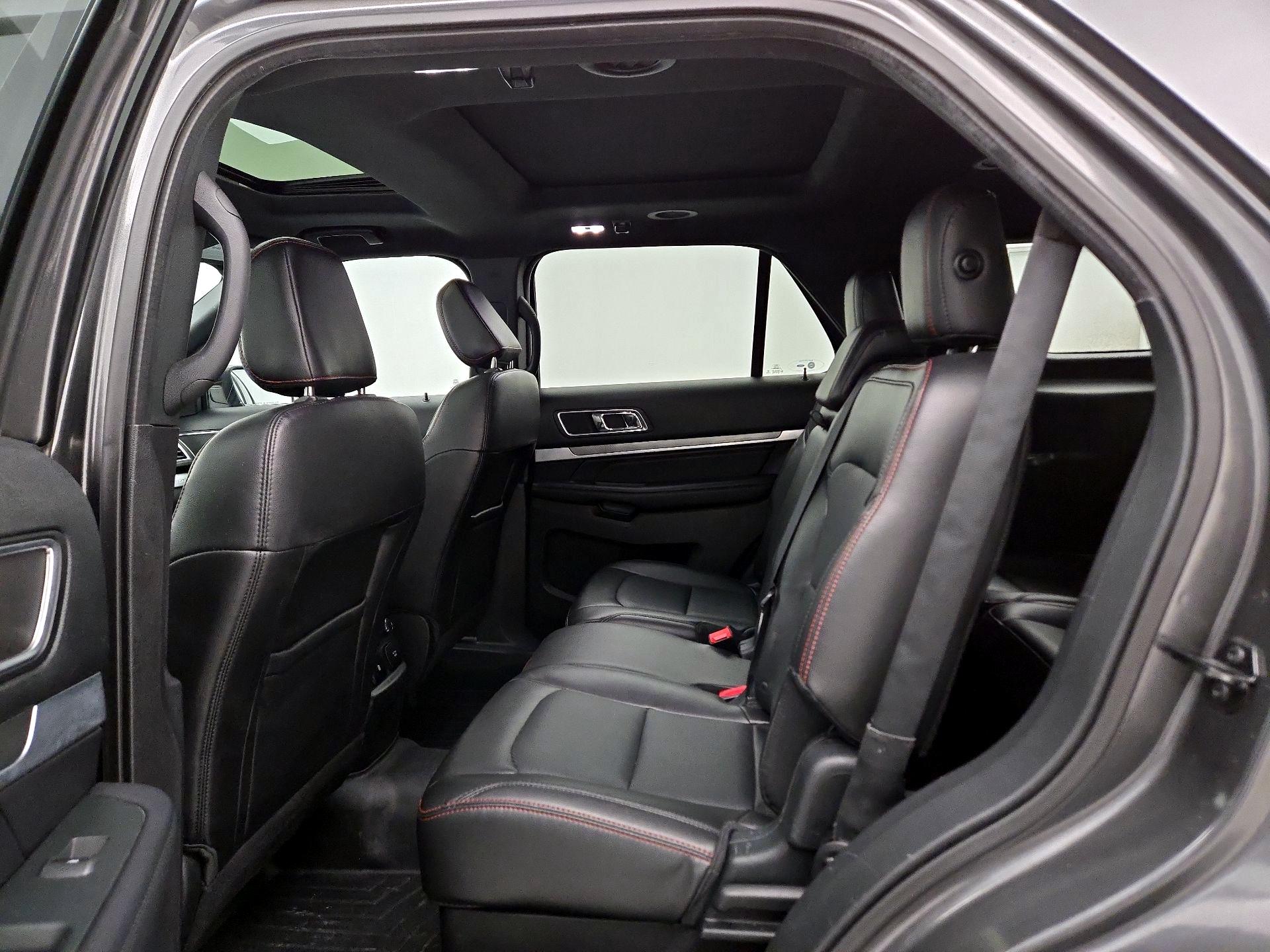 Thumbnail: 2018 Ford Explorer - 20