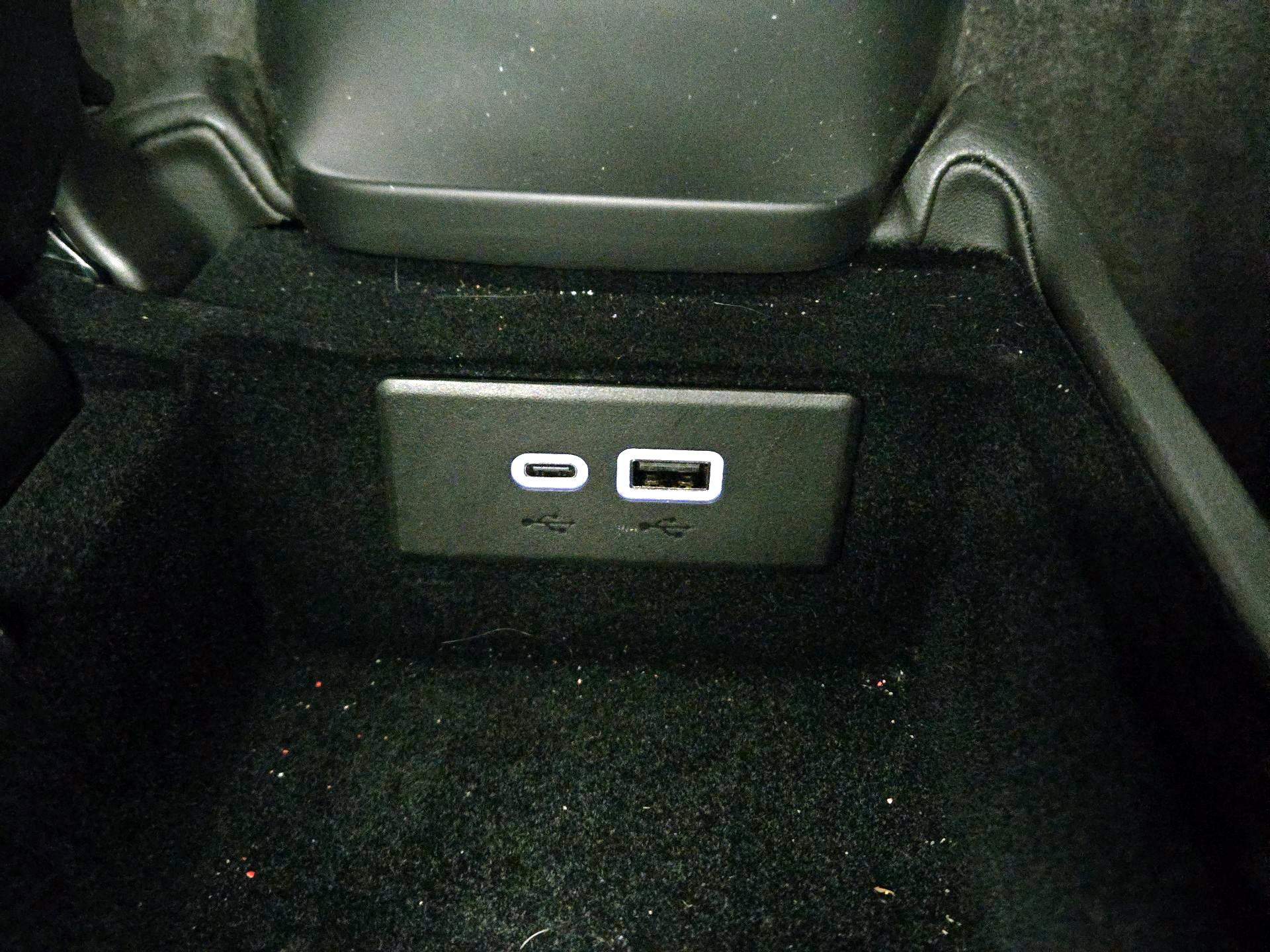 Thumbnail: 2025 Chevrolet Corvette - 19