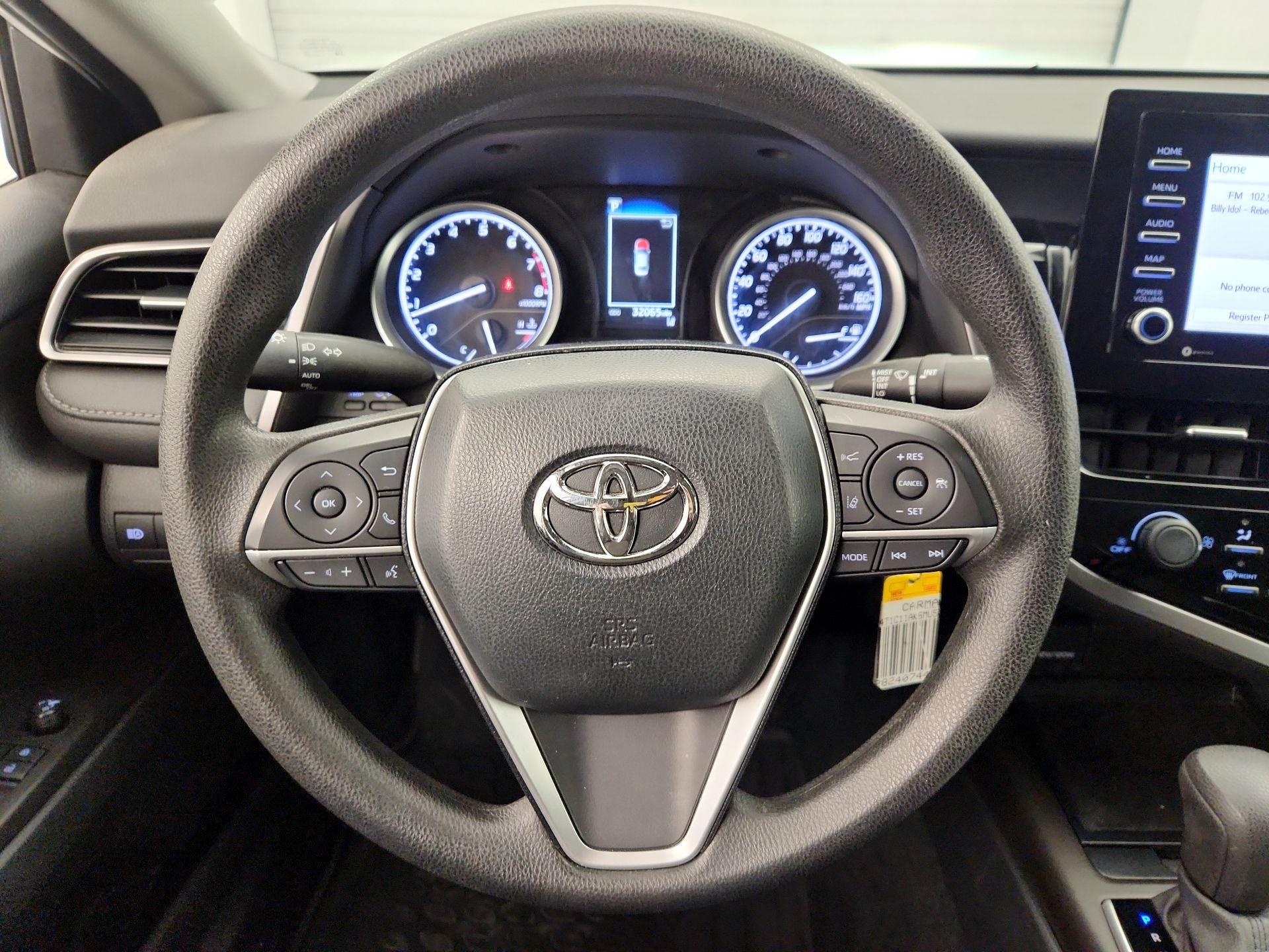 Thumbnail: 2021 Toyota Camry - 10