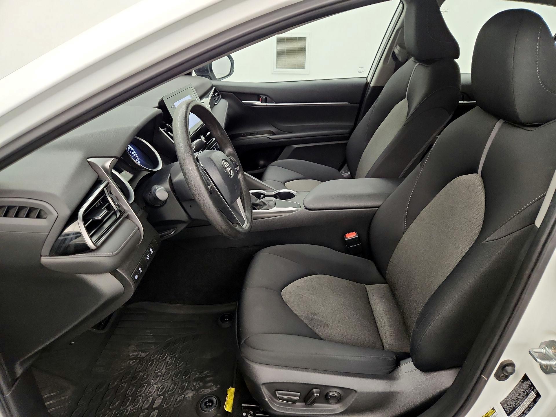 Thumbnail: 2021 Toyota Camry - 11