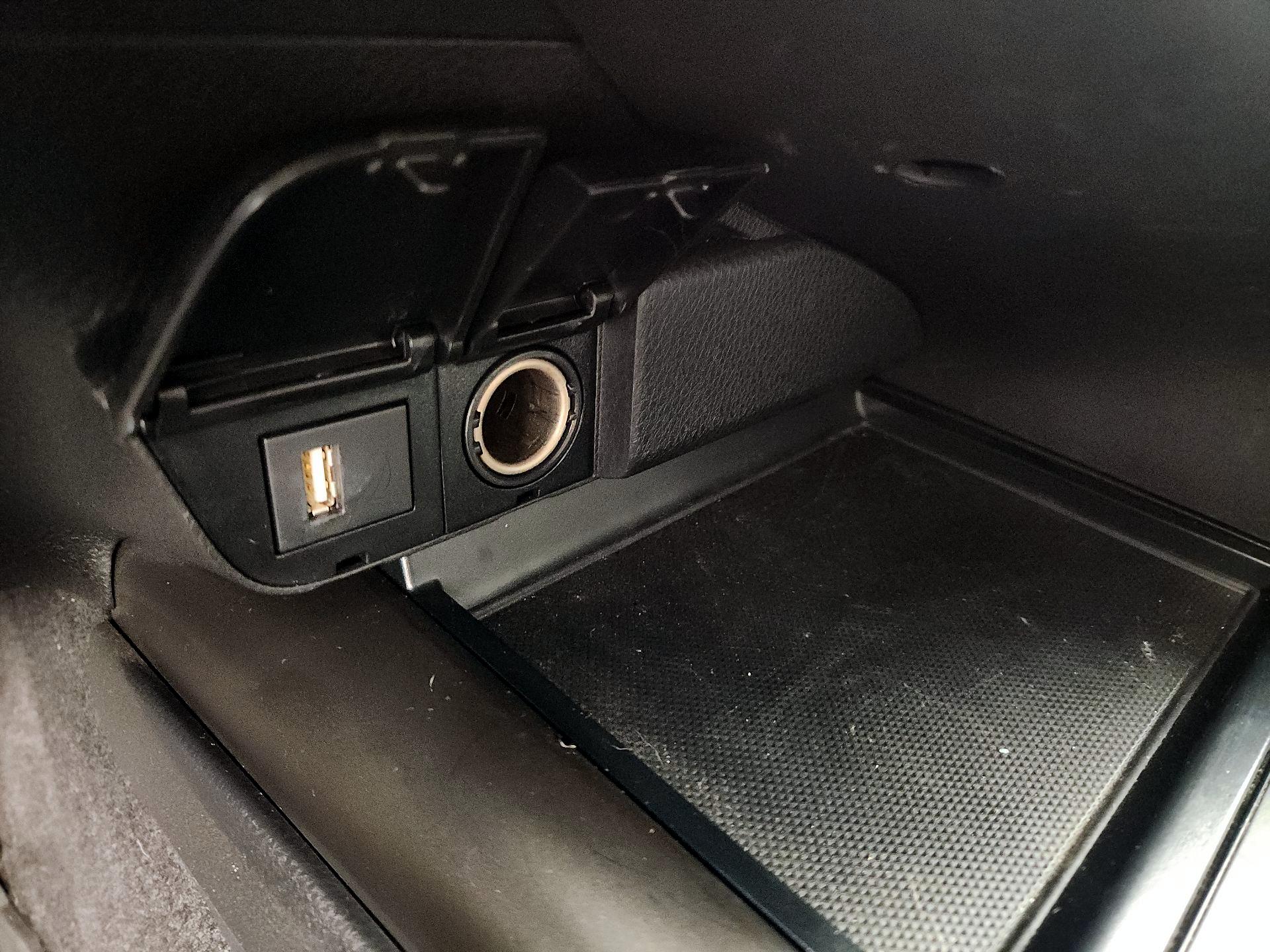 Thumbnail: 2021 Toyota Camry - 18