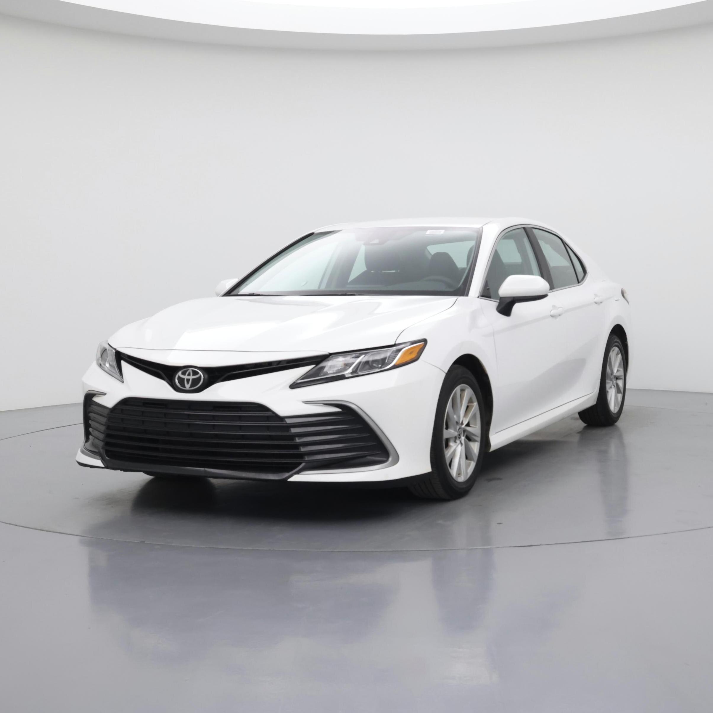 Thumbnail: 2021 Toyota Camry - 4