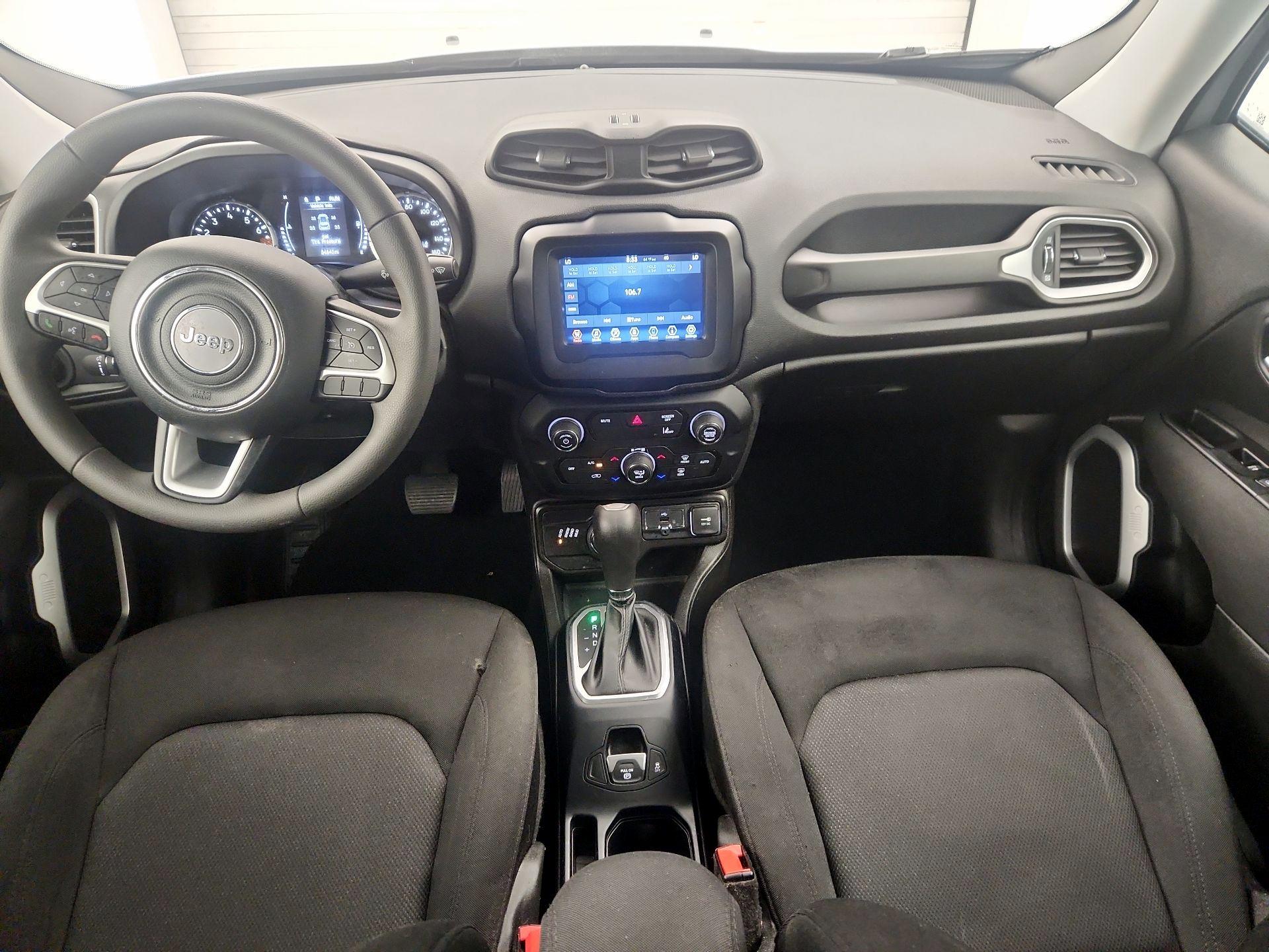 Thumbnail: 2021 Jeep Renegade - 9