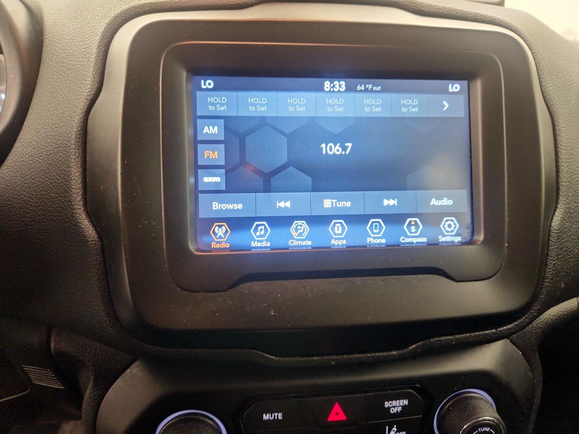 Thumbnail: 2021 Jeep Renegade - 15