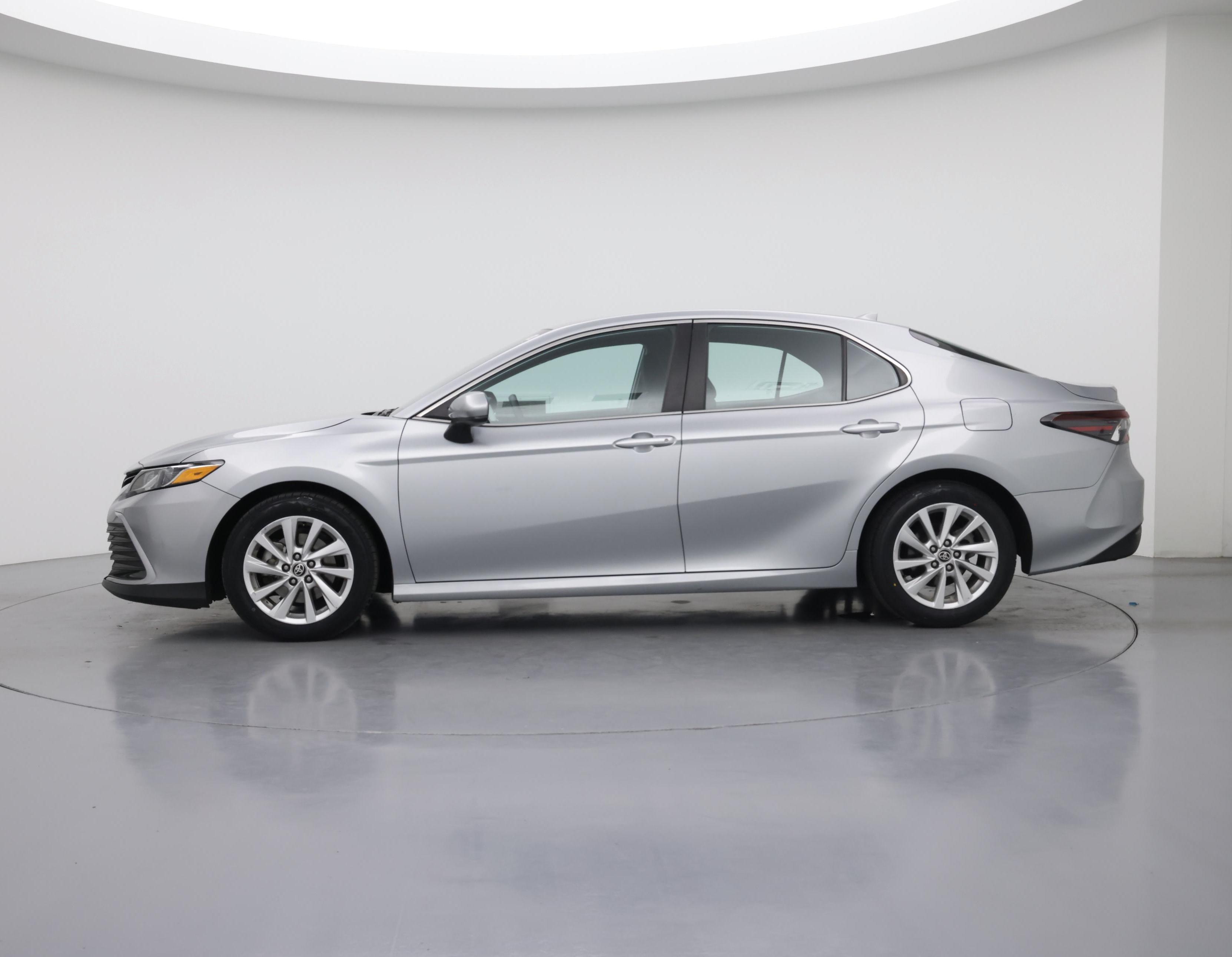 Thumbnail: 2023 Toyota Camry - 3