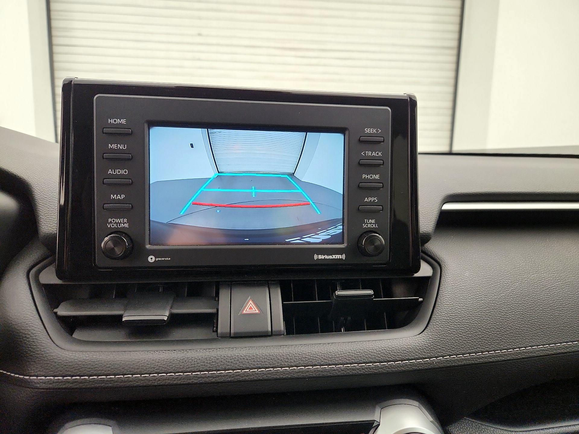 Thumbnail: 2022 Toyota RAV4 - 14