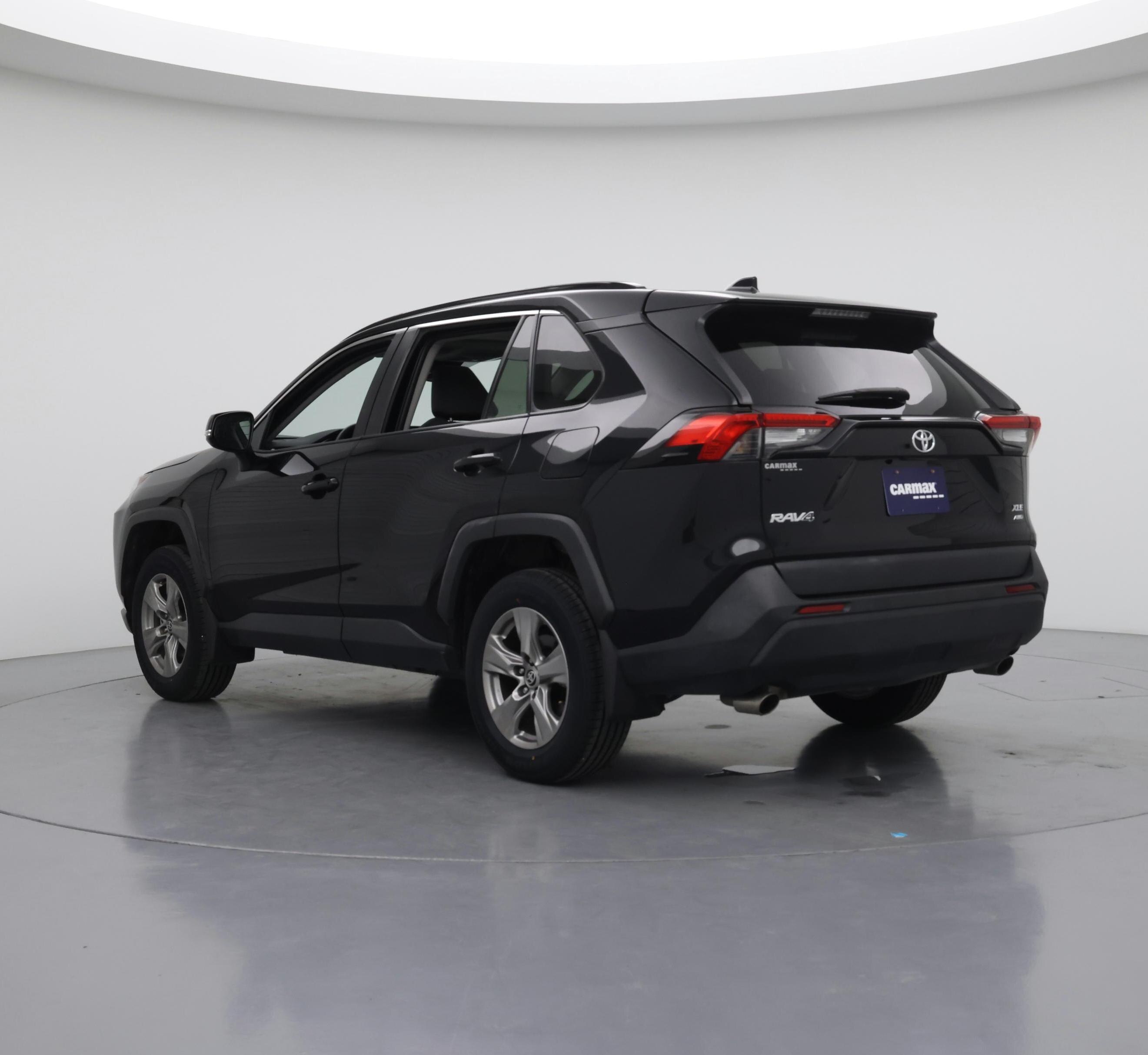 Thumbnail: 2022 Toyota RAV4 - 2