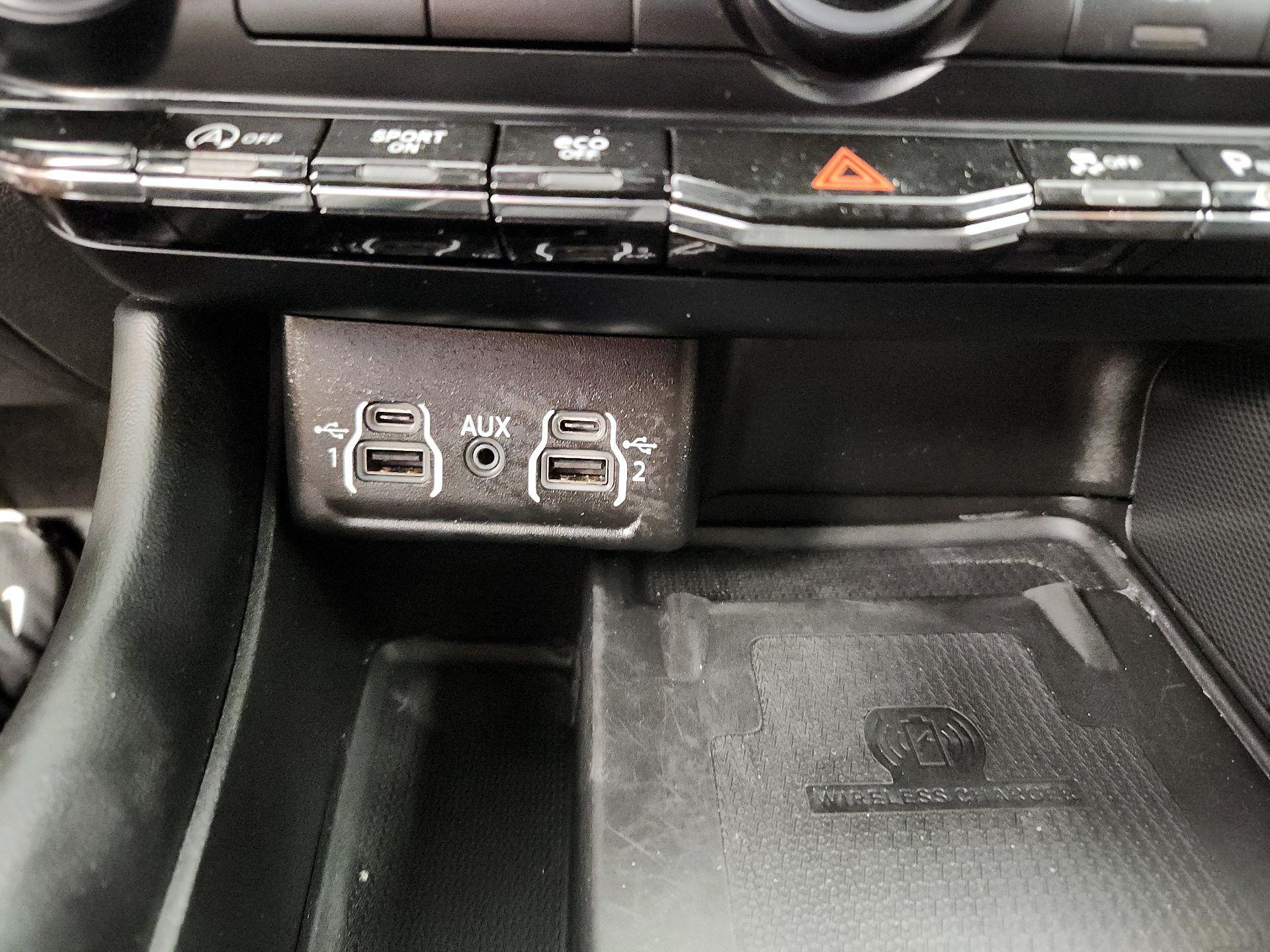 Thumbnail: 2022 Dodge Durango - 19