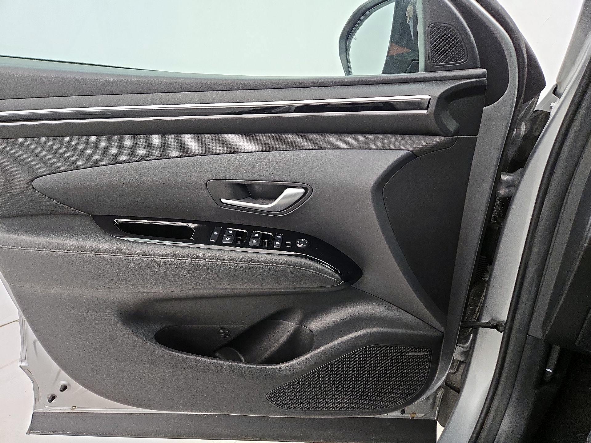 Thumbnail: 2022 Hyundai Tucson - 12