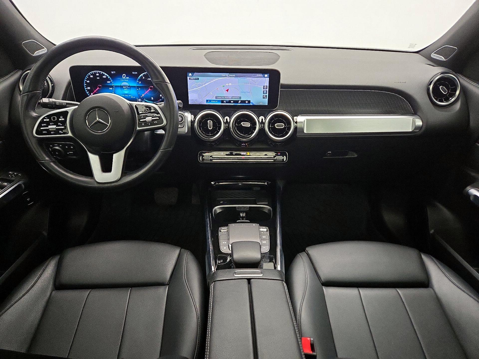 Thumbnail: 2021 Mercedes-Benz GLB - 9