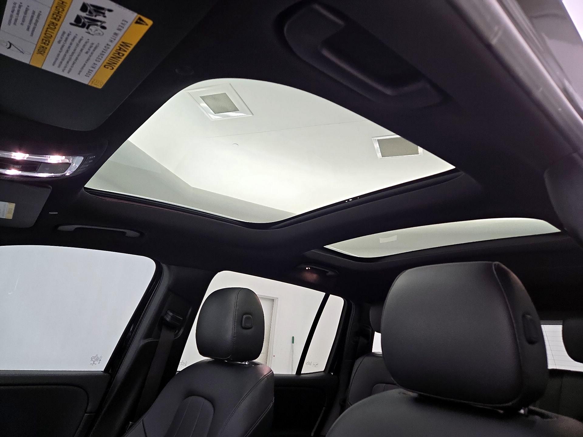 Thumbnail: 2021 Mercedes-Benz GLB - 20