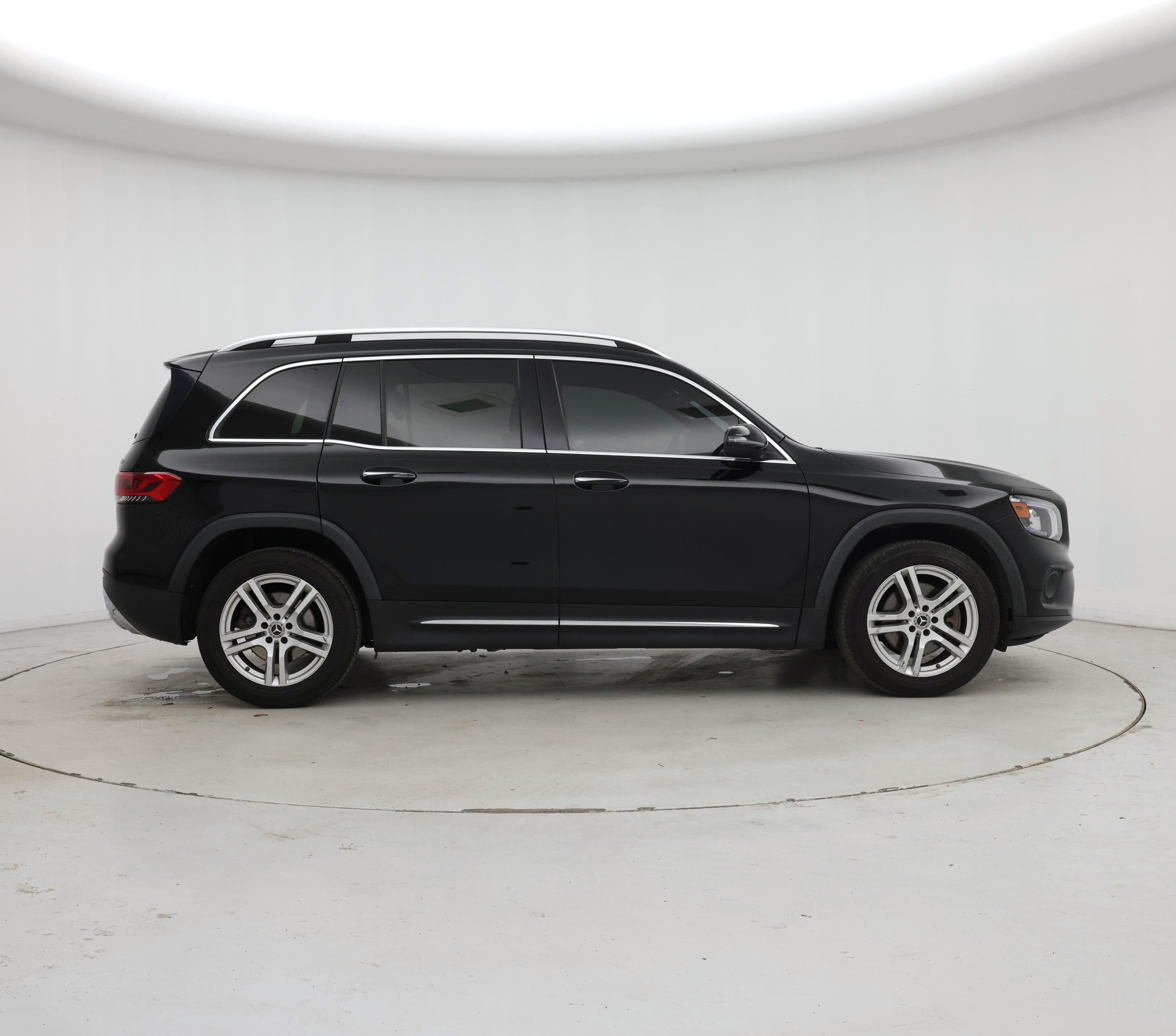 Thumbnail: 2021 Mercedes-Benz GLB - 7