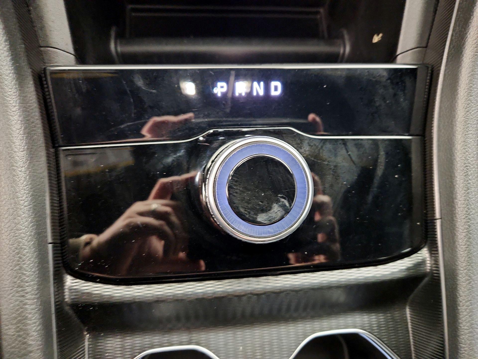 Thumbnail: 2024 Jeep Grand Cherokee - 17