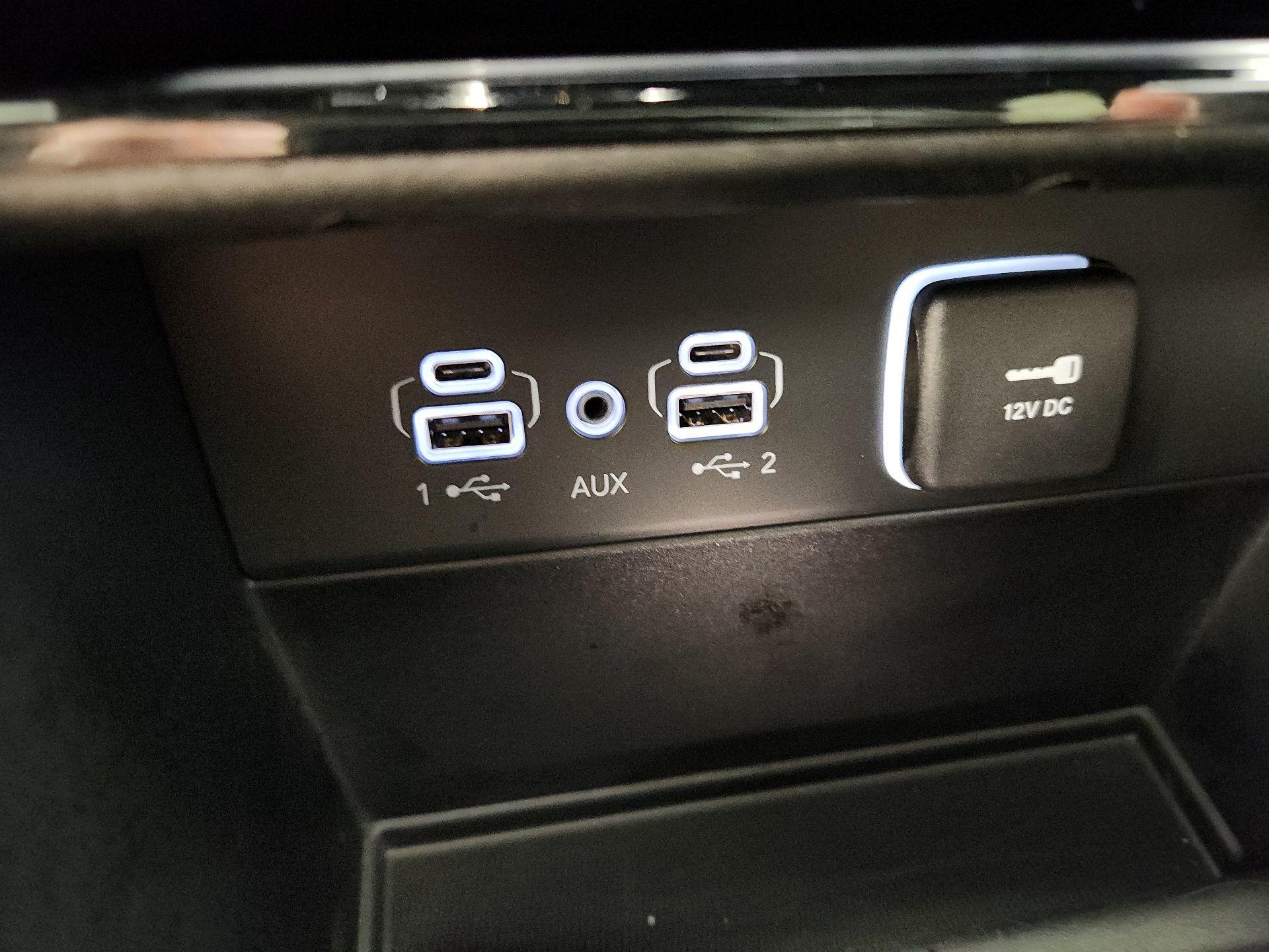 Thumbnail: 2024 Jeep Grand Cherokee - 18