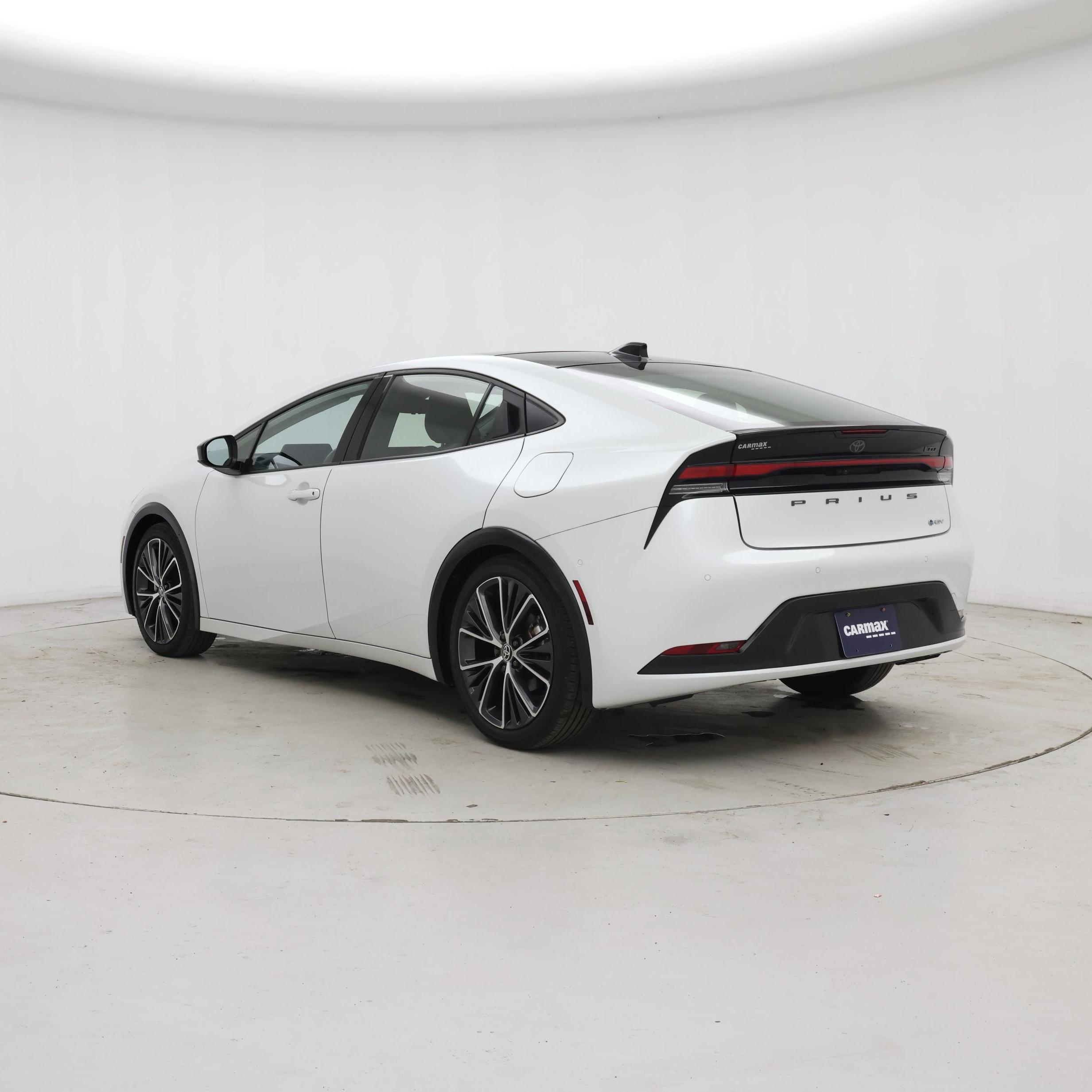 Thumbnail: 2023 Toyota Prius - 2