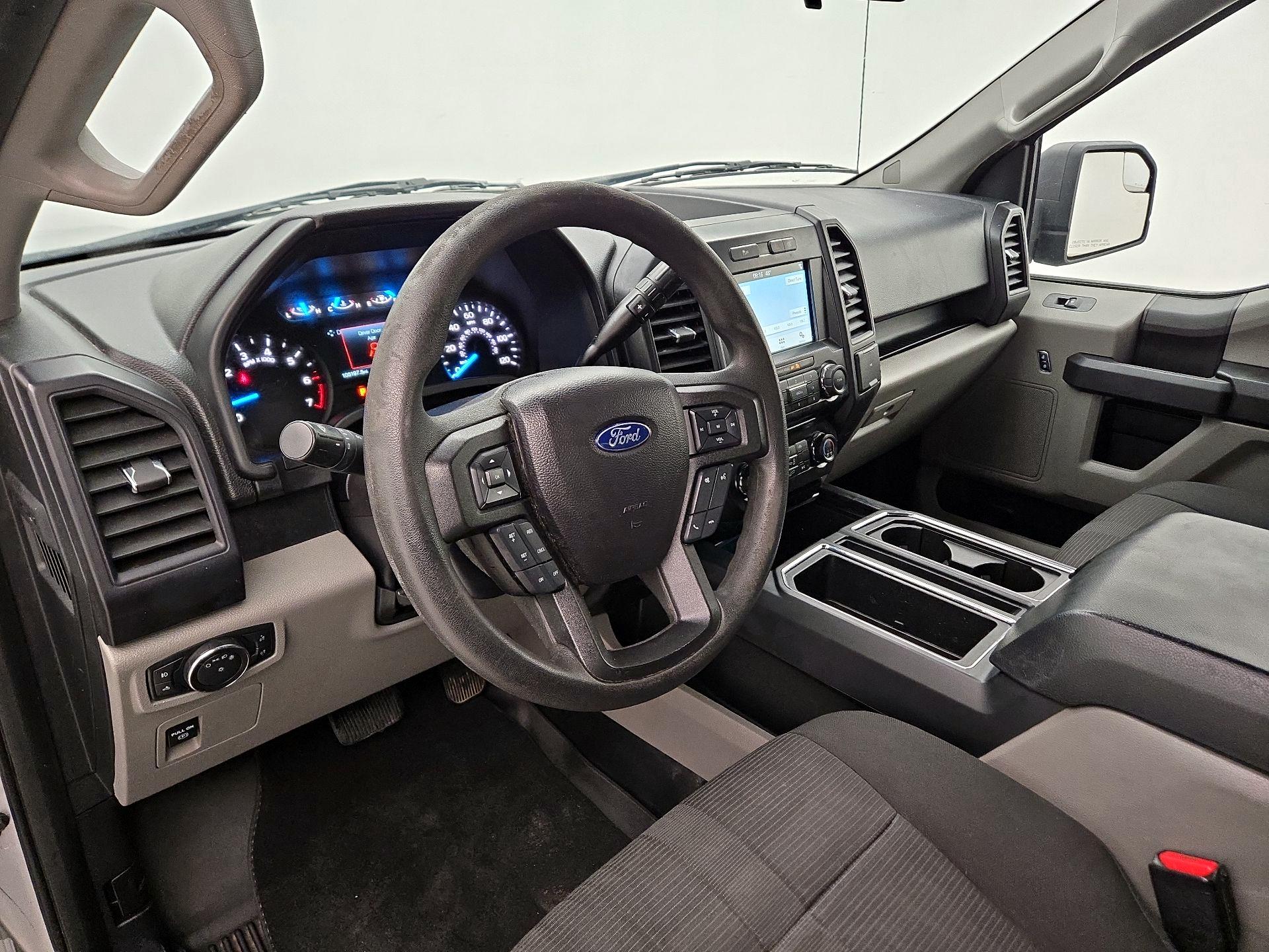 Thumbnail: 2017 Ford F-150 - 9