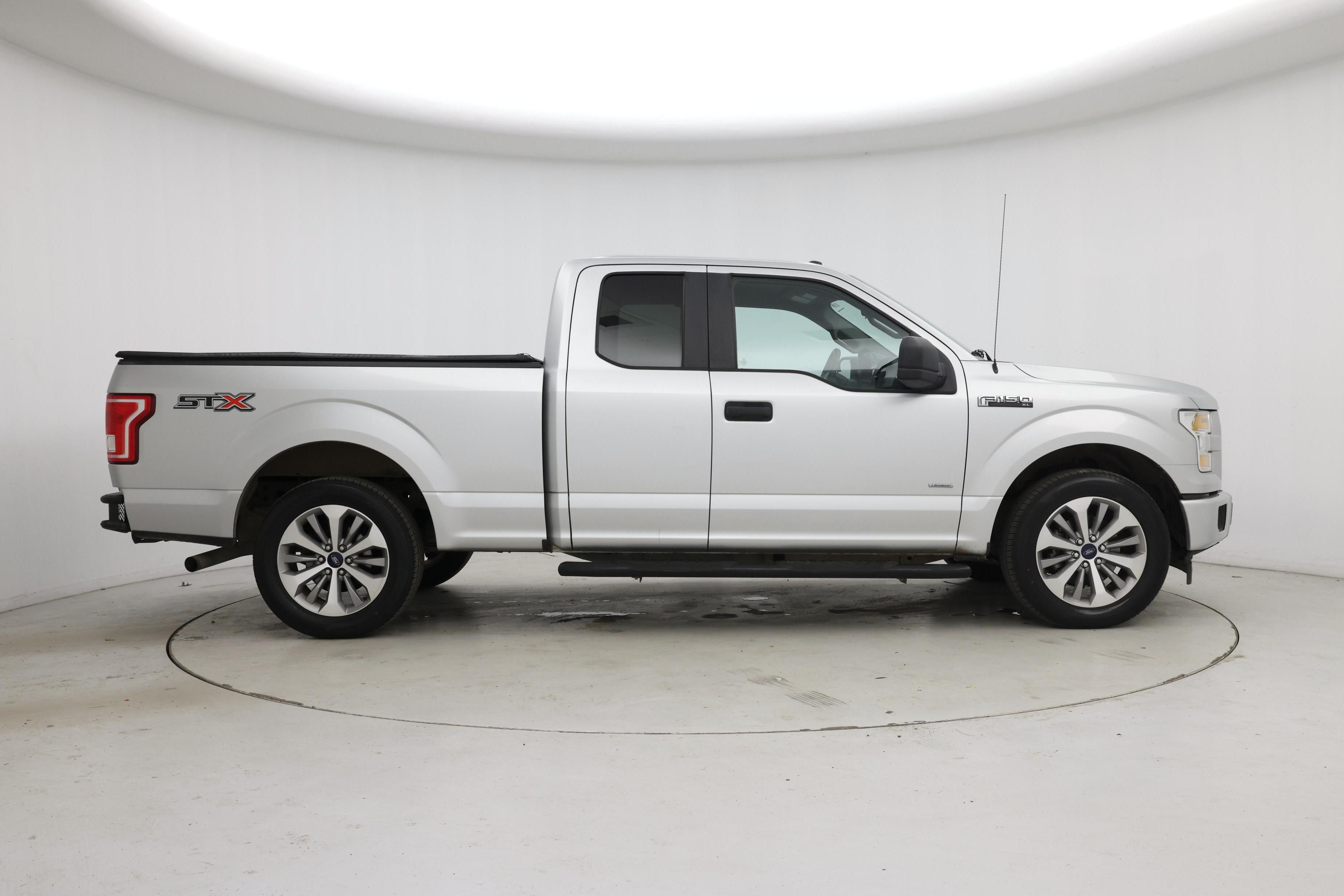 Thumbnail: 2017 Ford F-150 - 7