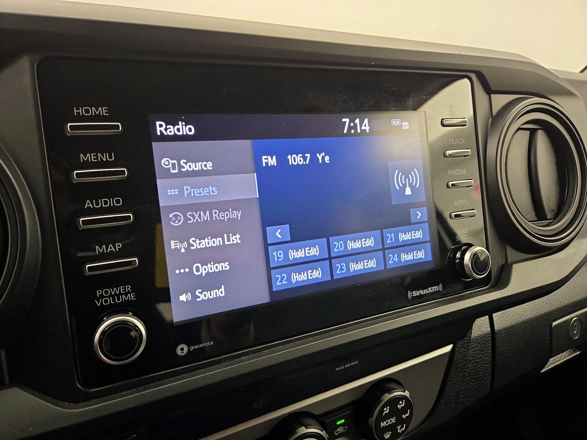 Thumbnail: 2023 Toyota Tacoma - 15