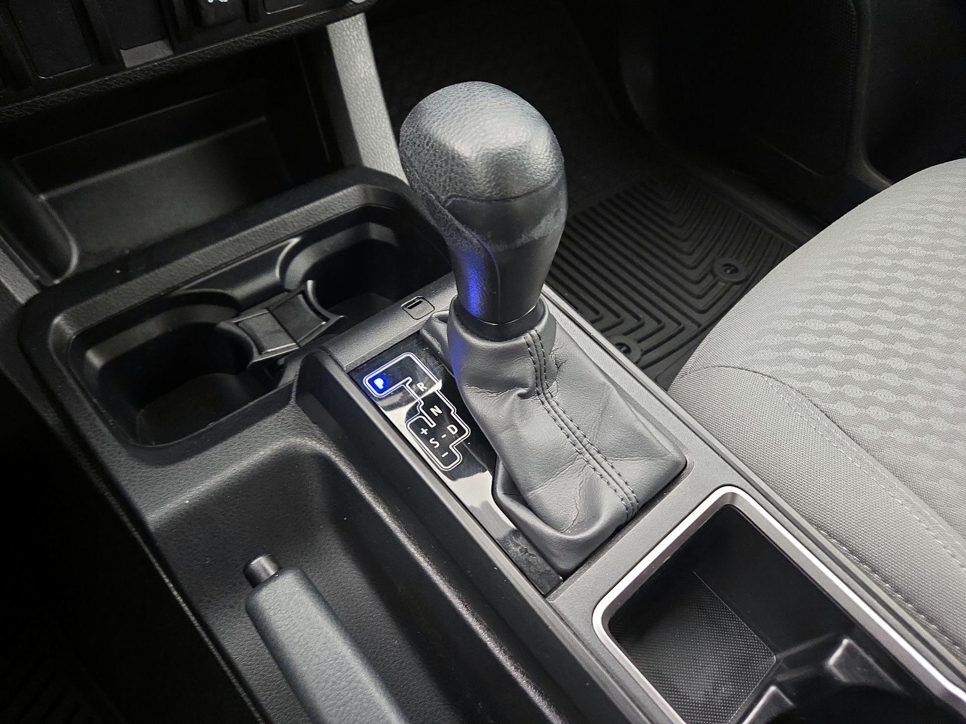 Thumbnail: 2023 Toyota Tacoma - 17