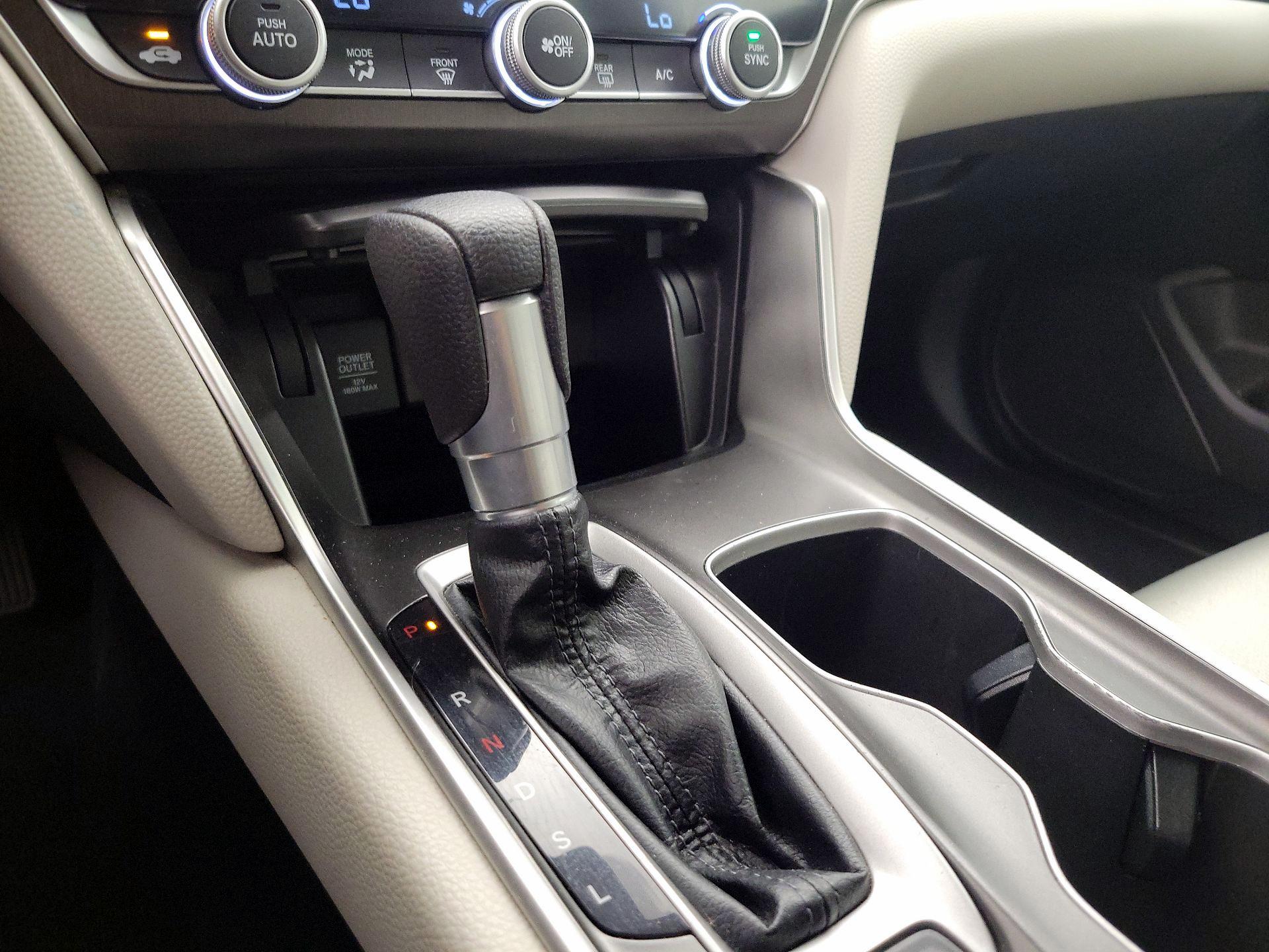 Thumbnail: 2020 Honda Accord - 17